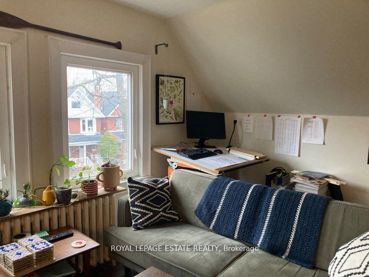 128 Mavety Street 3 Property Photo 21