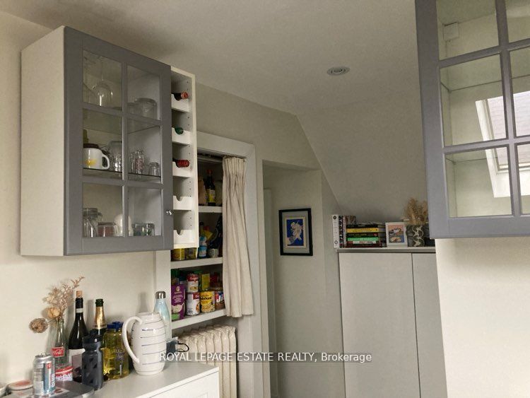 128 Mavety Street 3 Property Photo 38