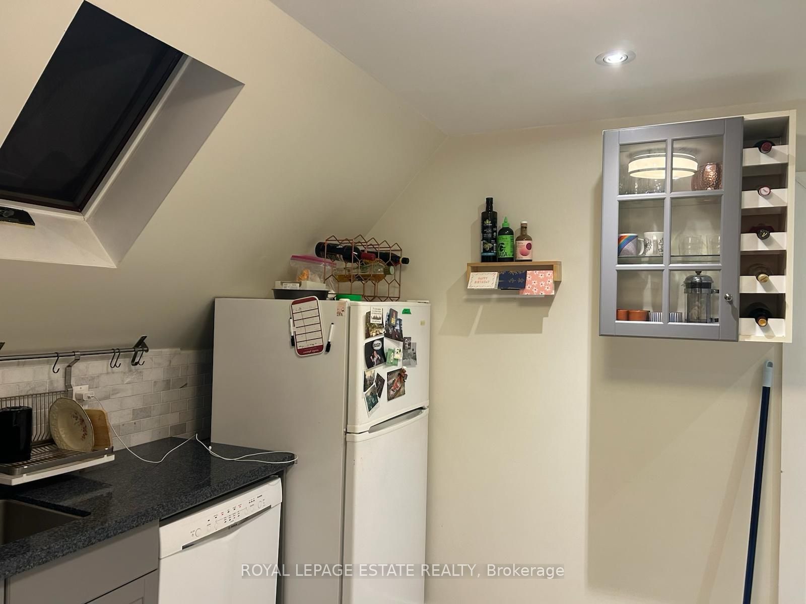 128 Mavety Street 3 Property Photo 45