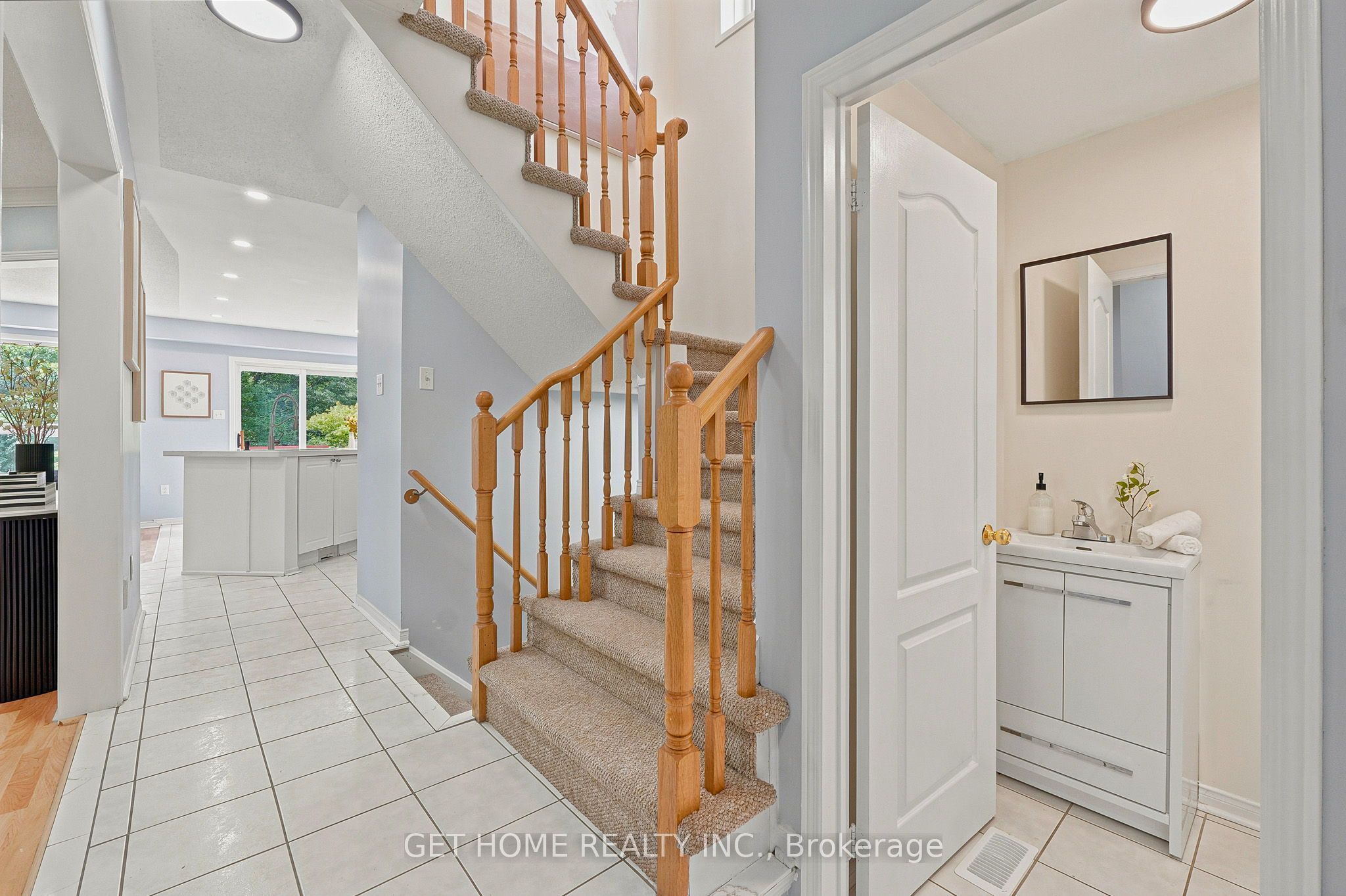 50 Willow Park Drive Property Photo 7
