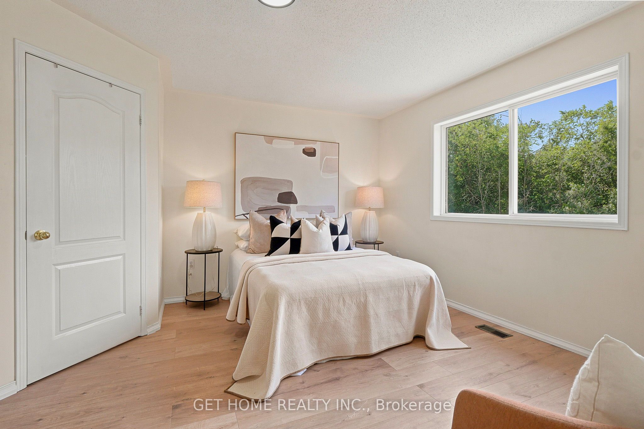 50 Willow Park Drive Property Photo 21