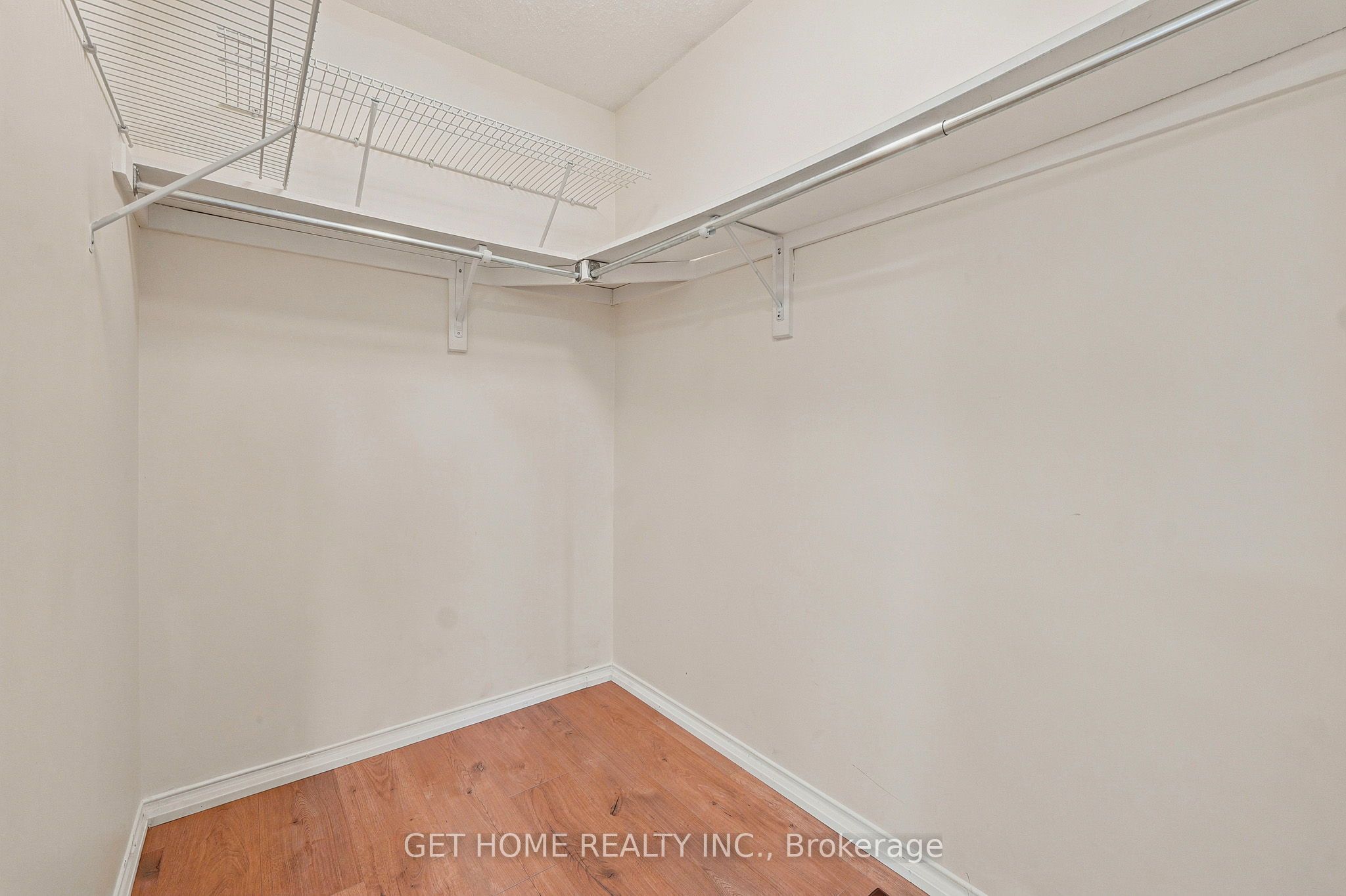 50 Willow Park Drive Property Photo 24