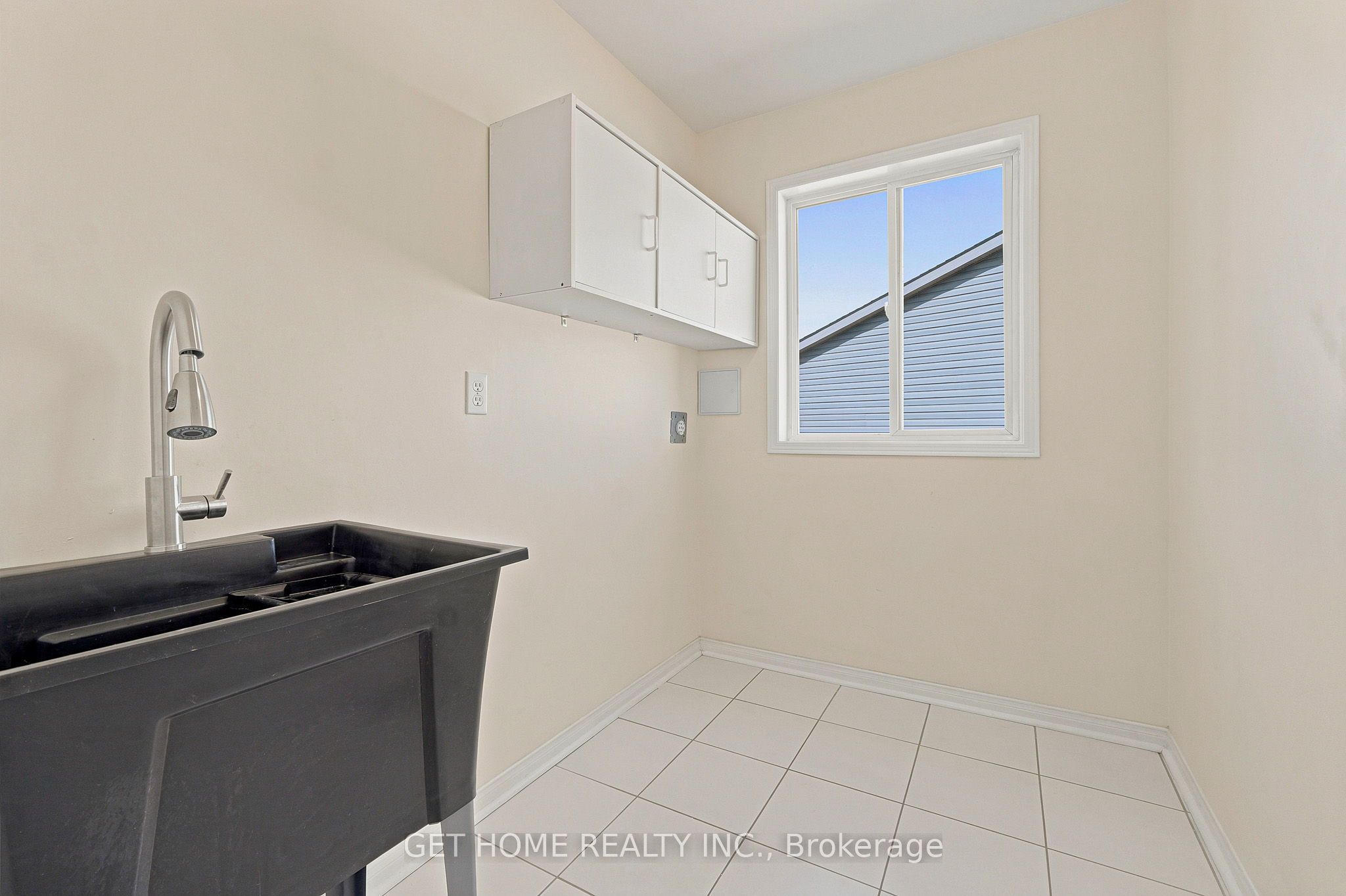 50 Willow Park Drive Property Photo 32