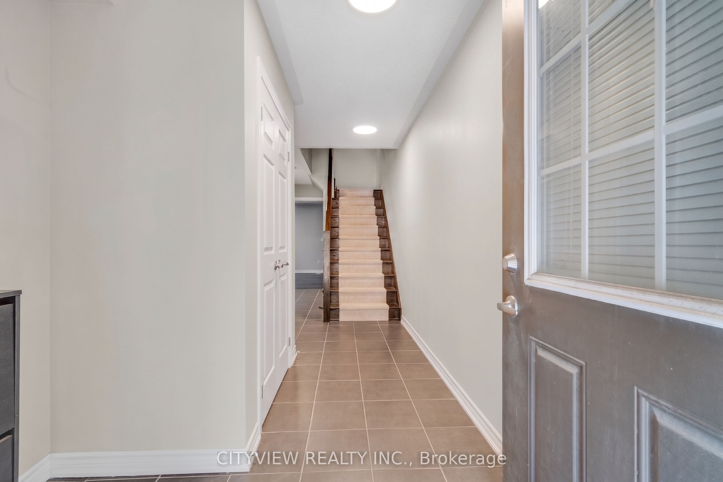 3170 Boxford Crescent 5 Property Photo 11