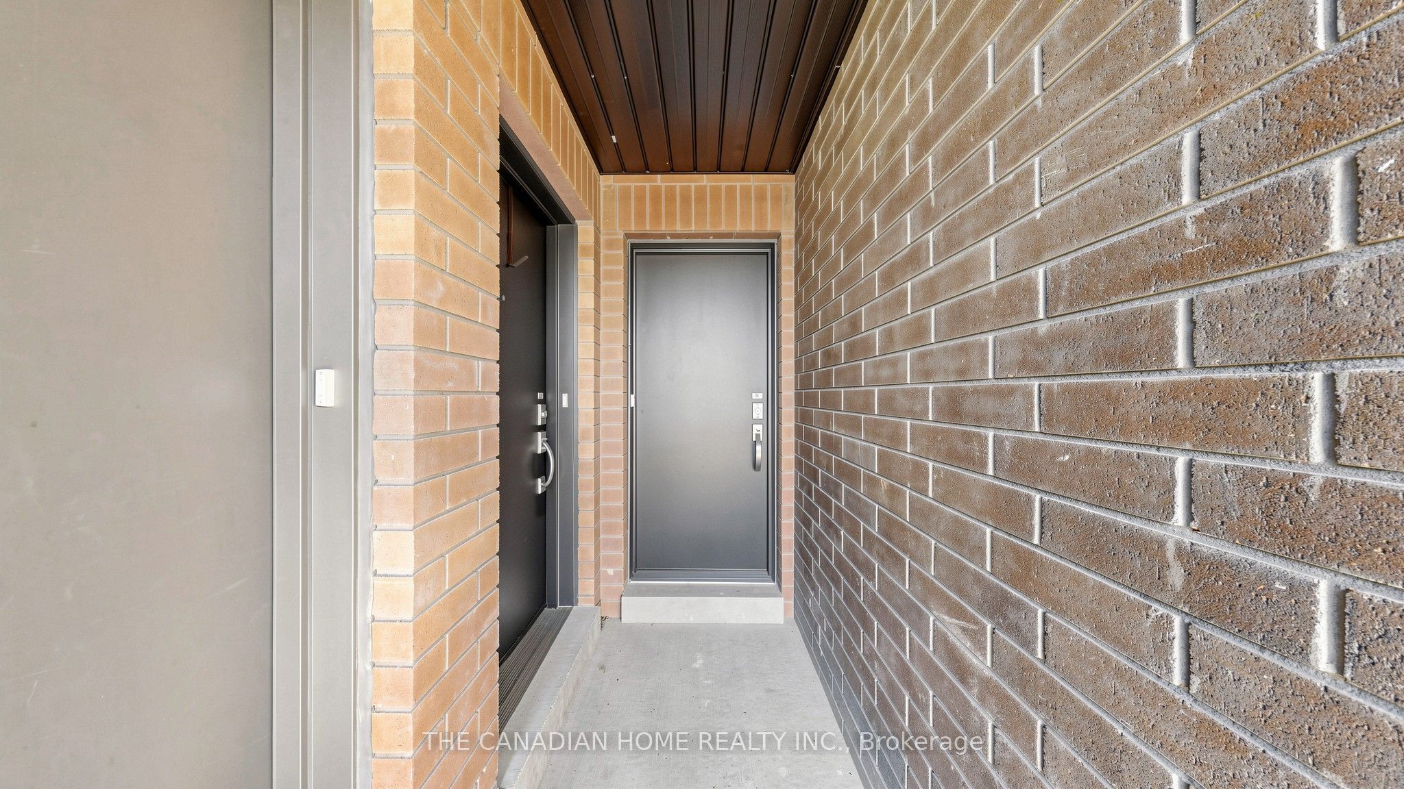 35 Romilly Avenue 18 Property Photo 3