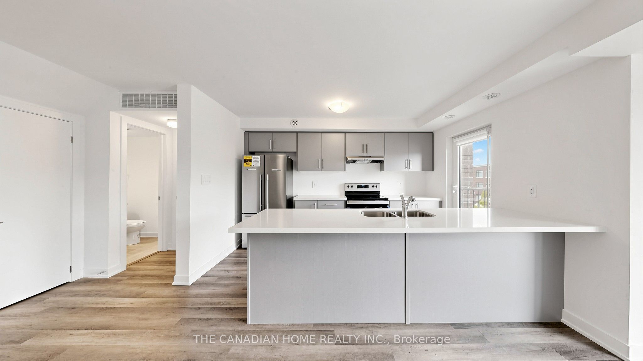 35 Romilly Avenue 18 Property Photo 8