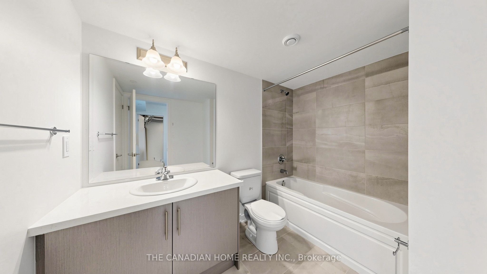 35 Romilly Avenue 18 Property Photo 20