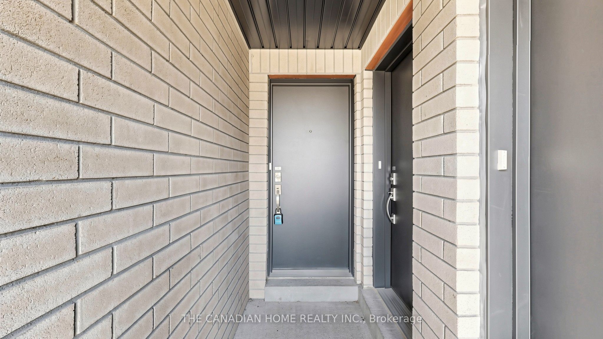 45 Romilly Avenue 4 Property Photo 3