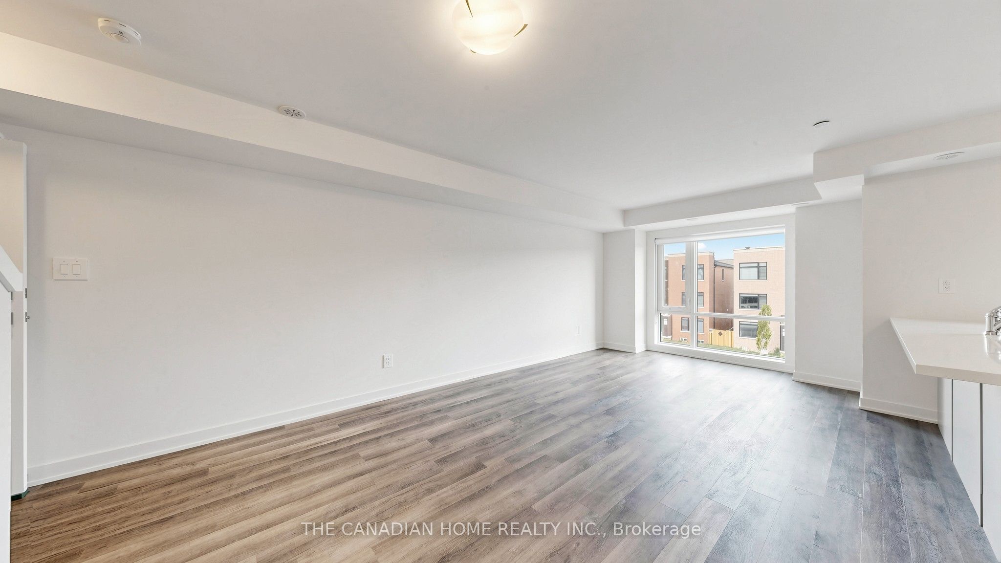 45 Romilly Avenue 4 Property Photo 10