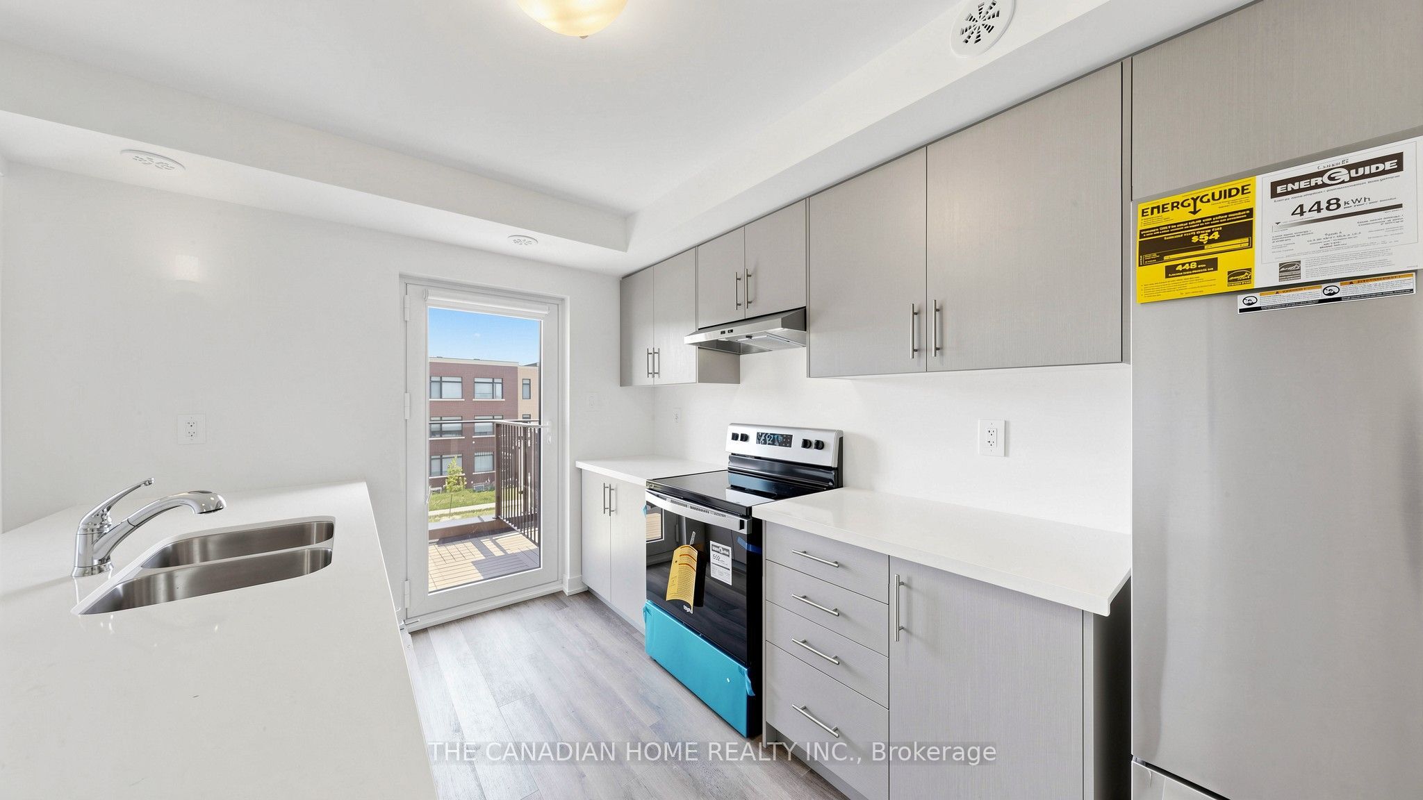 45 Romilly Avenue 4 Property Photo 12