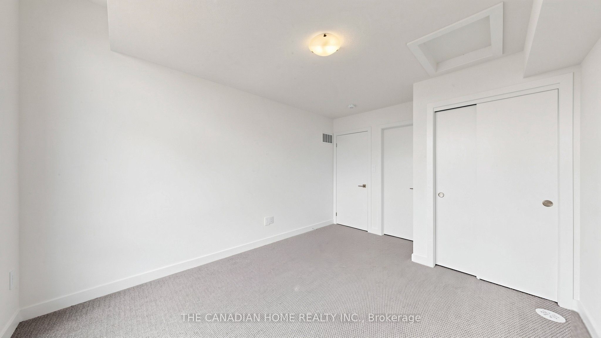 45 Romilly Avenue 4 Property Photo 22