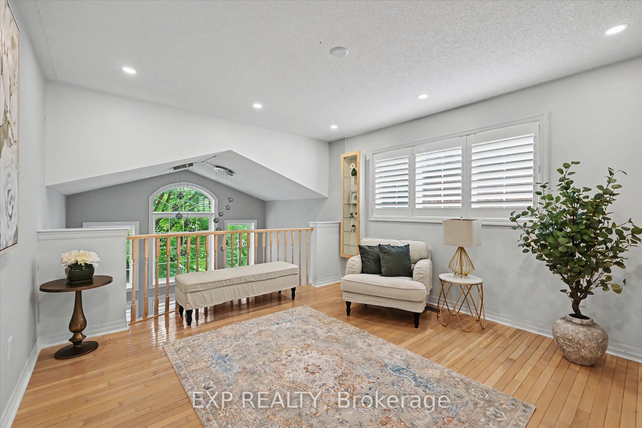 2376 Oakhaven Drive Property Photo 21