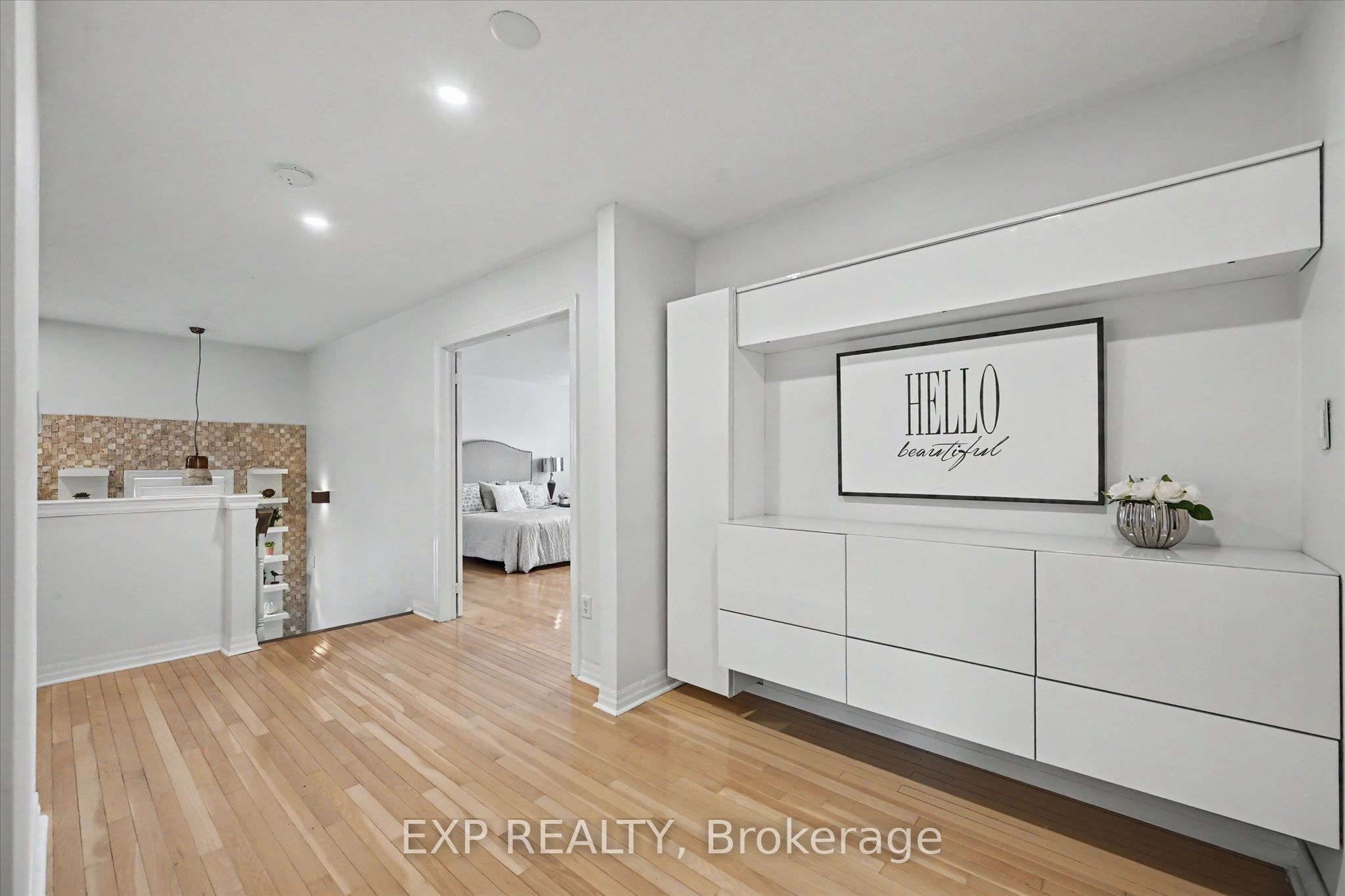 2376 Oakhaven Drive Property Photo 31