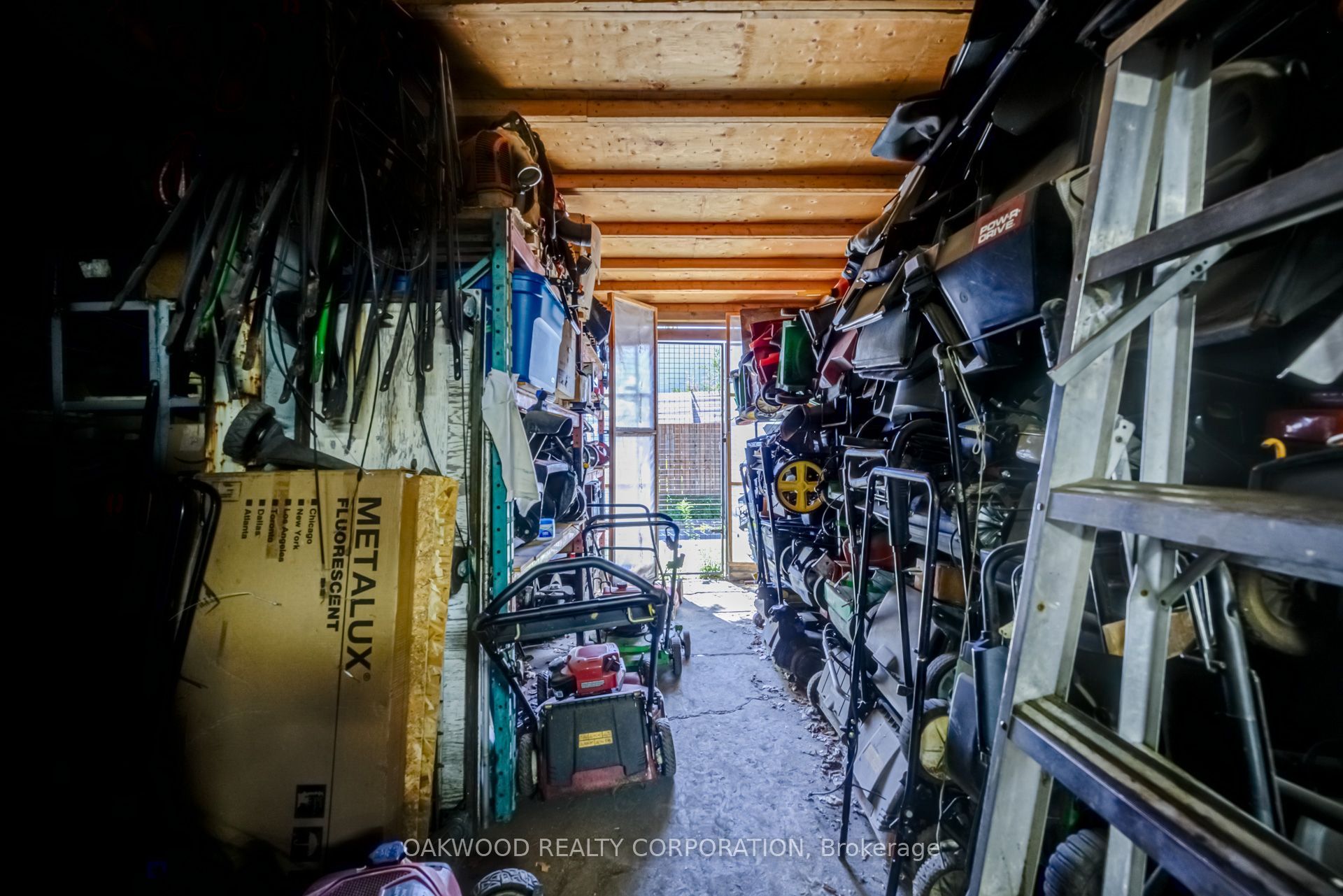 2449 St Clair Avenue W Property Photo 43