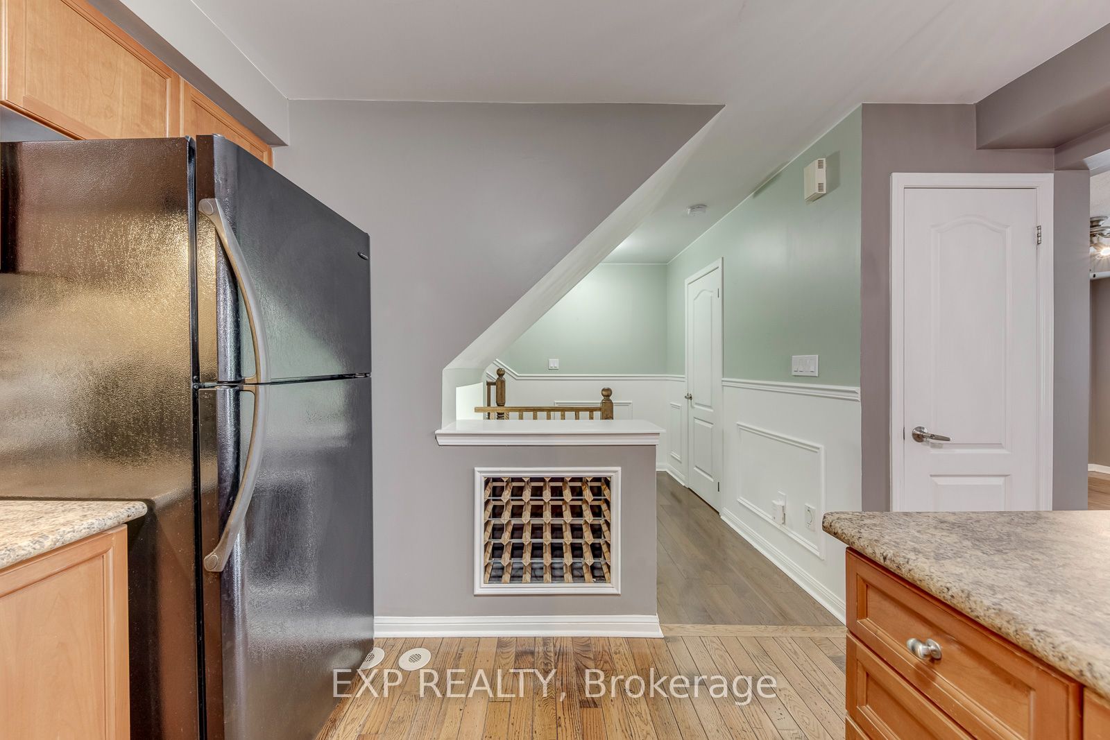 3034 Dewridge Avenue Property Photo 11