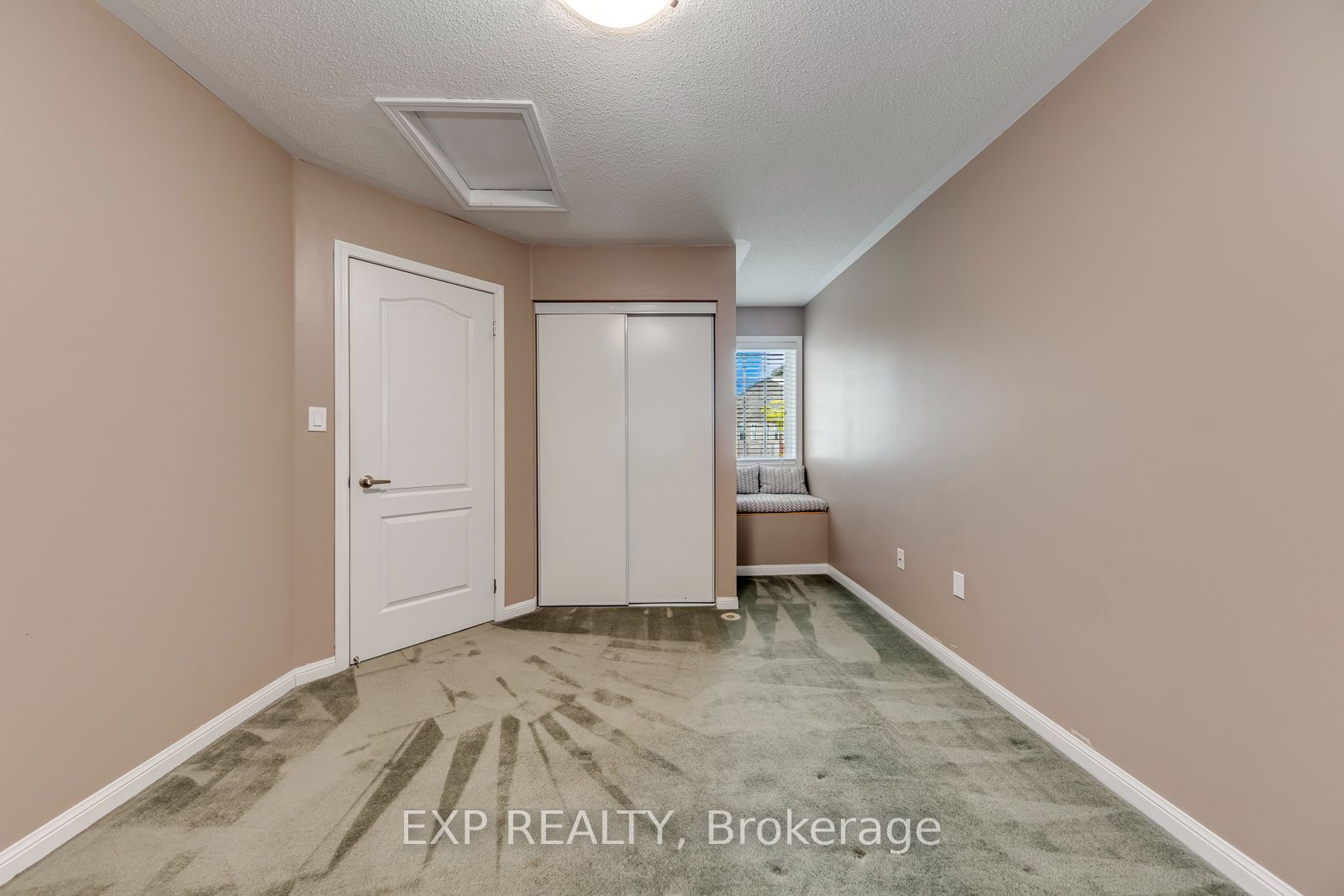 3034 Dewridge Avenue Property Photo 29