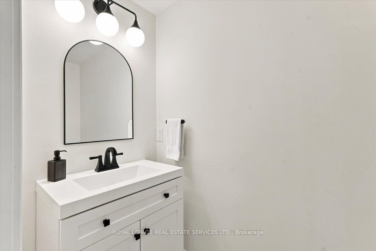 2970 Berwick Drive 3 Property Photo 31