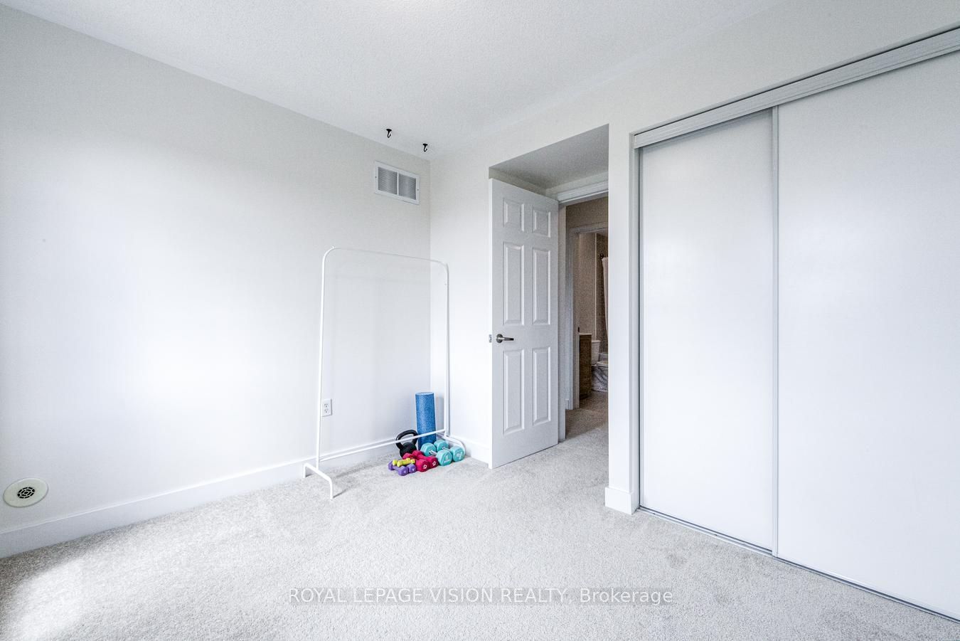 2614 Dashwood Drive 40 Property Photo 15
