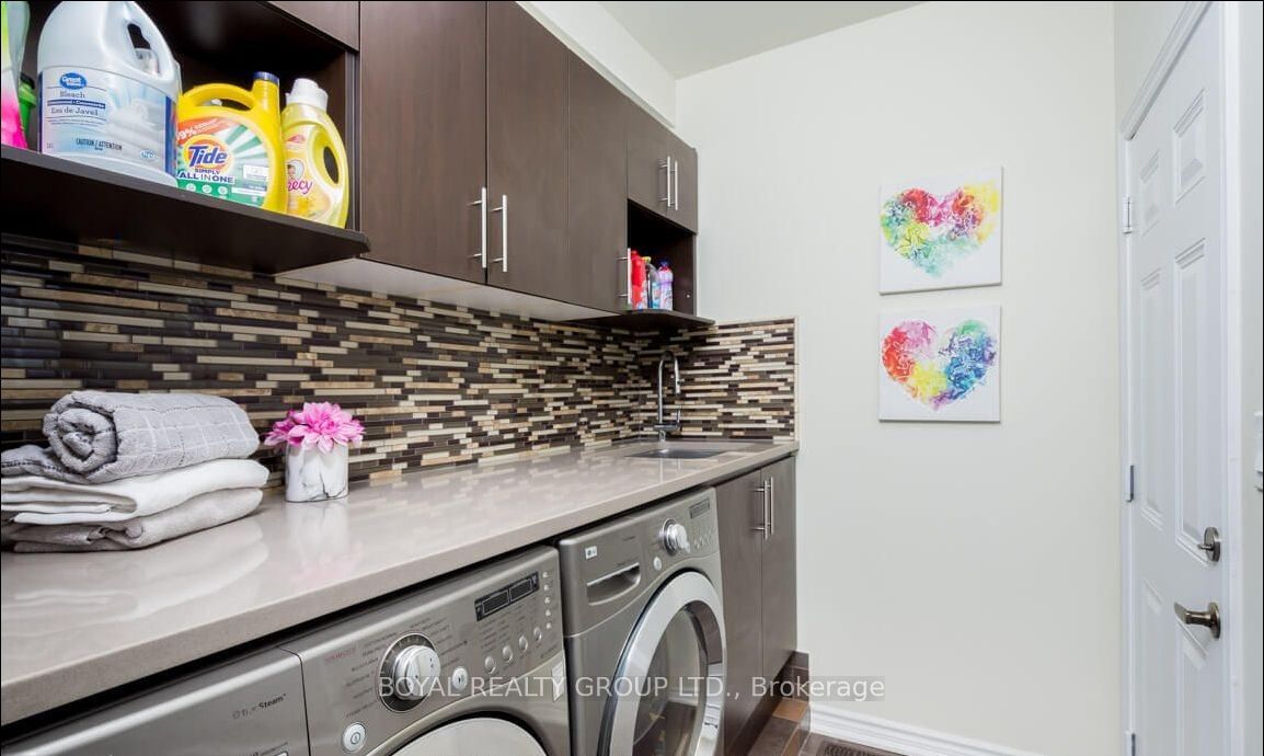 118 Footbridge Crescent Property Photo 17