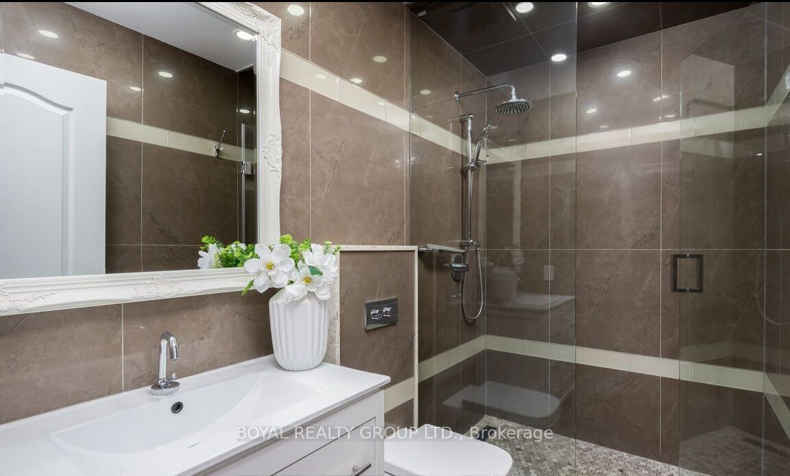 118 Footbridge Crescent Property Photo 27