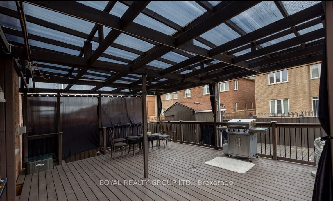 118 Footbridge Crescent Property Photo 39