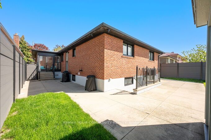 19 Hamer Boulevard Property Photo 34