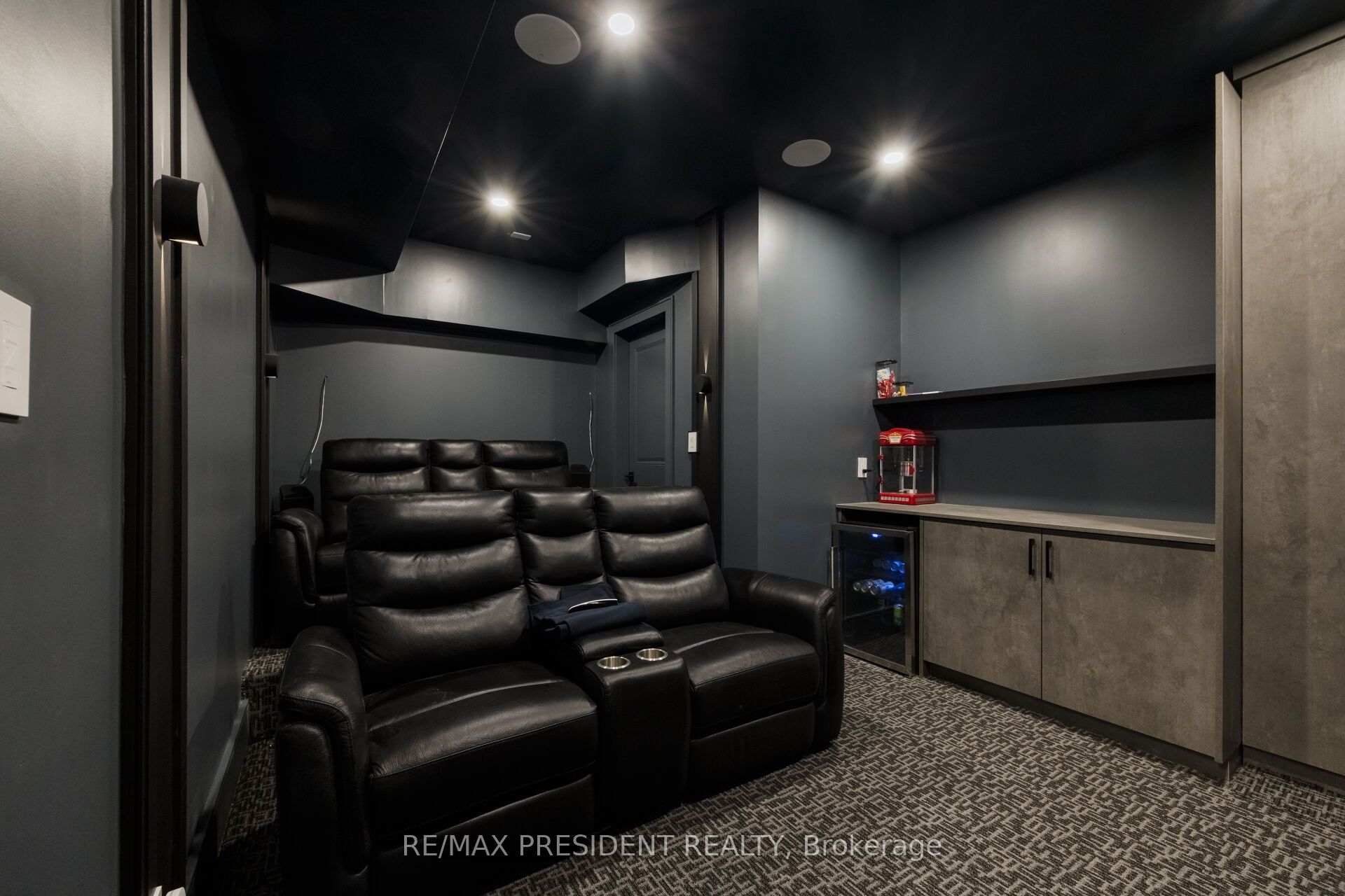 1081 Ogden Avenue Property Photo 42