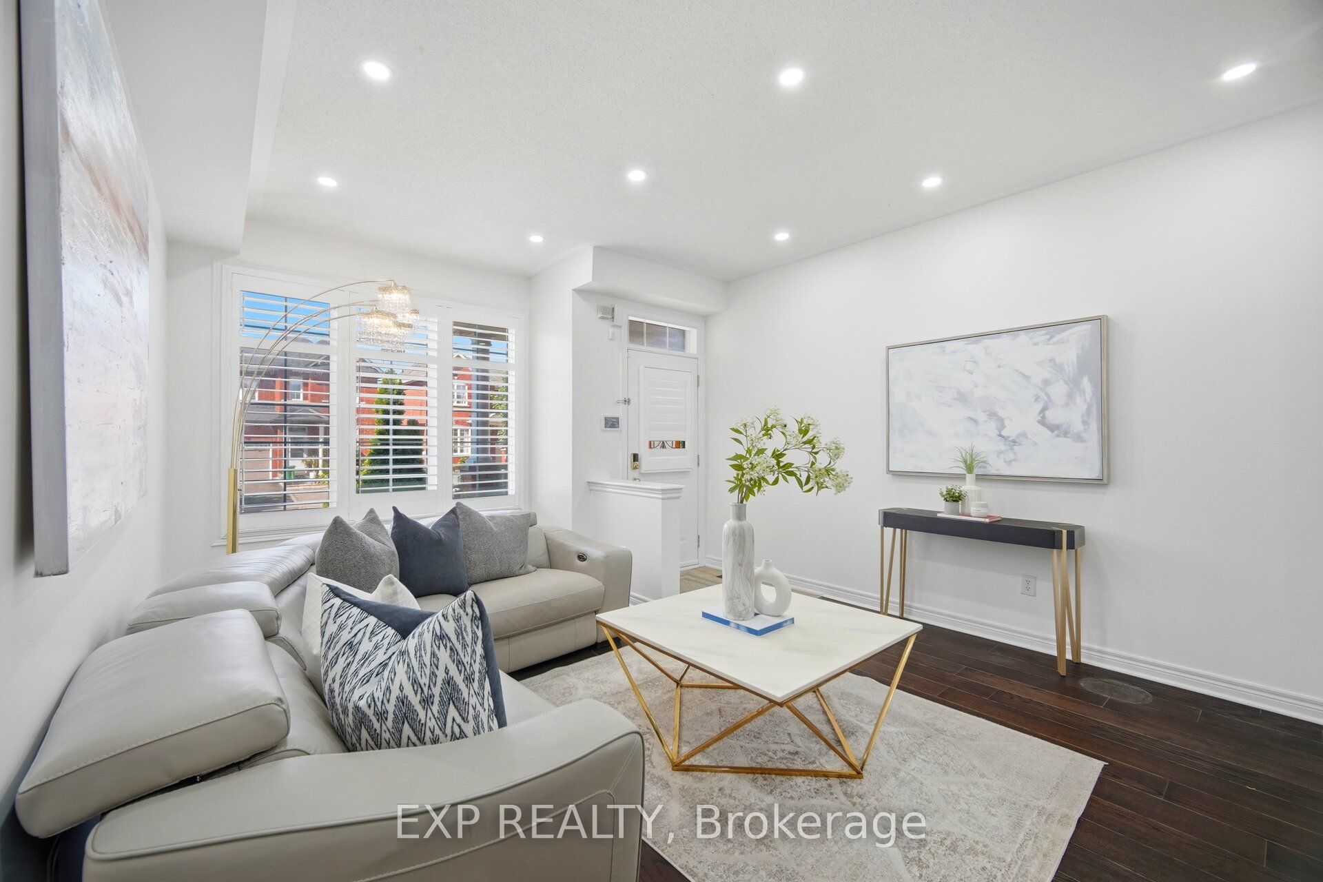 37 Totten Drive Property Photo 7