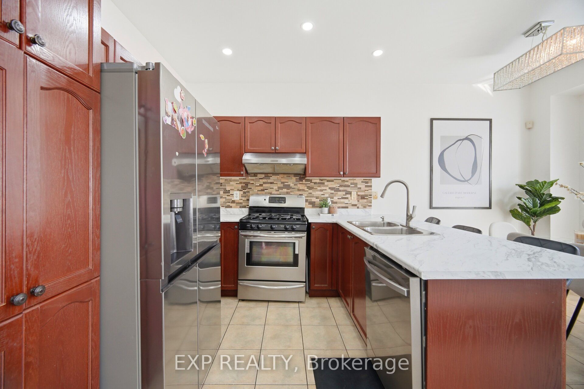 37 Totten Drive Property Photo 12