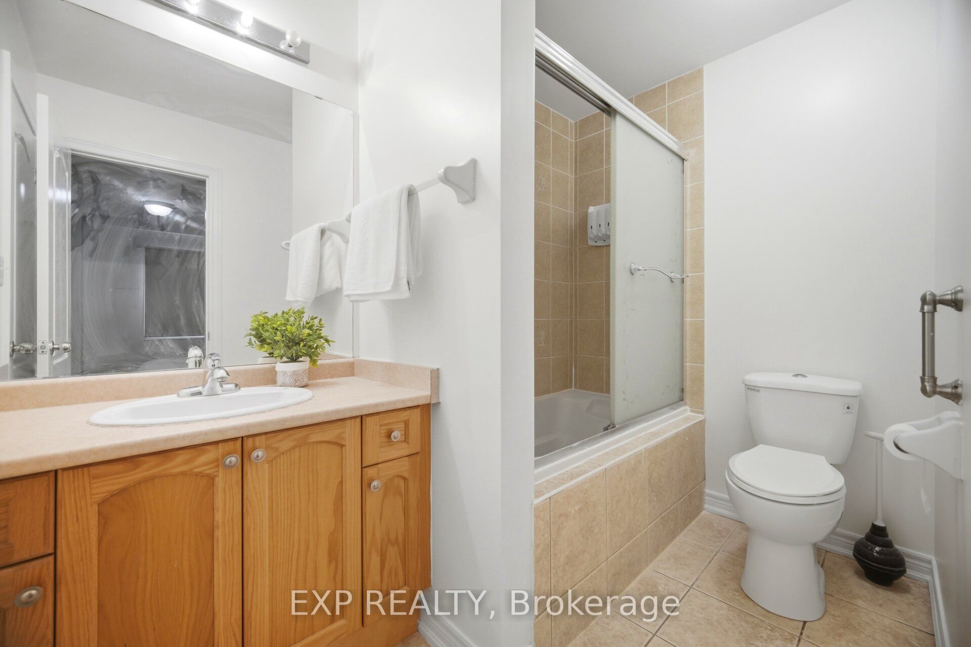 37 Totten Drive Property Photo 28