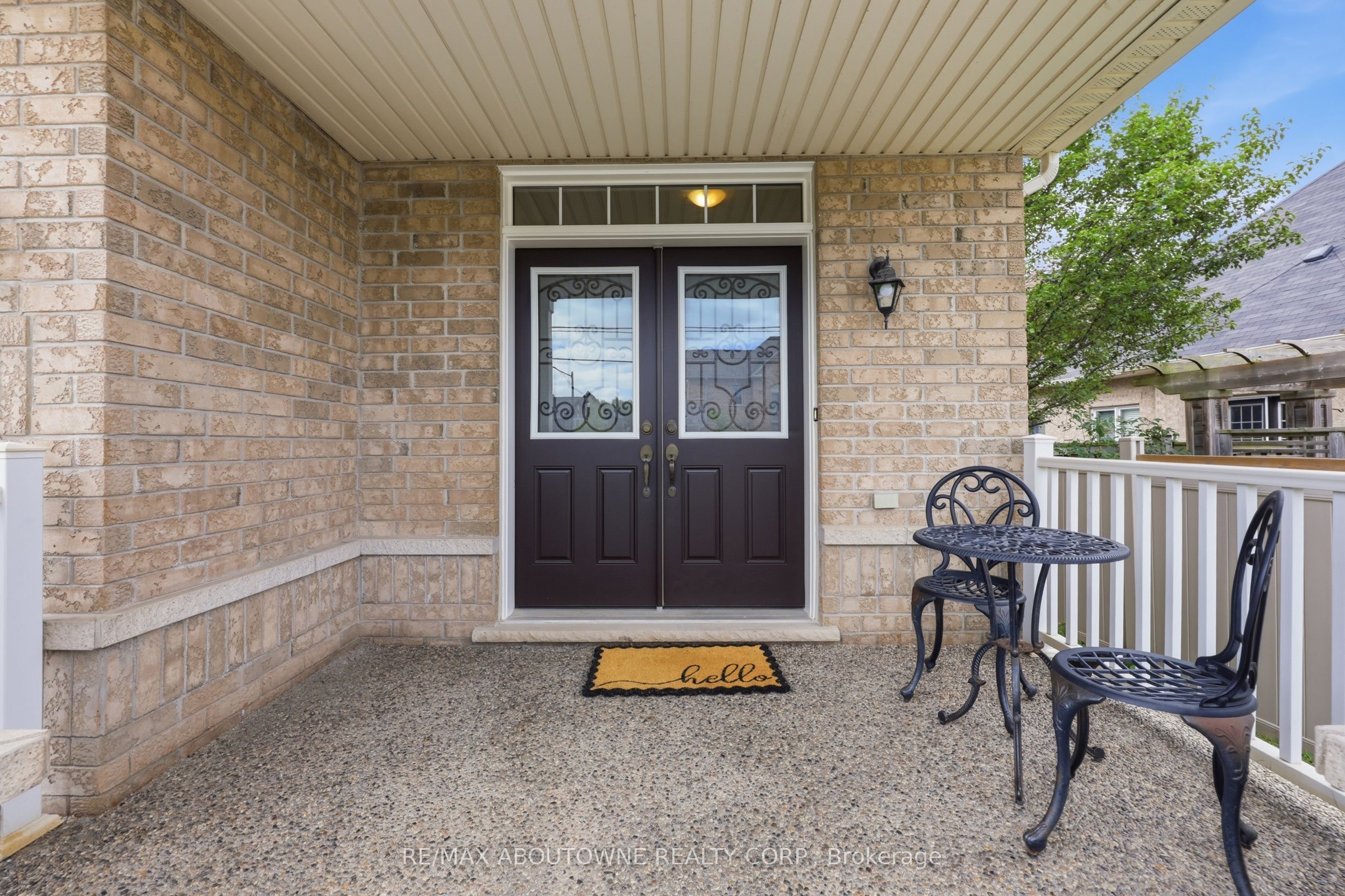 738 Fourth Line Property Photo 8