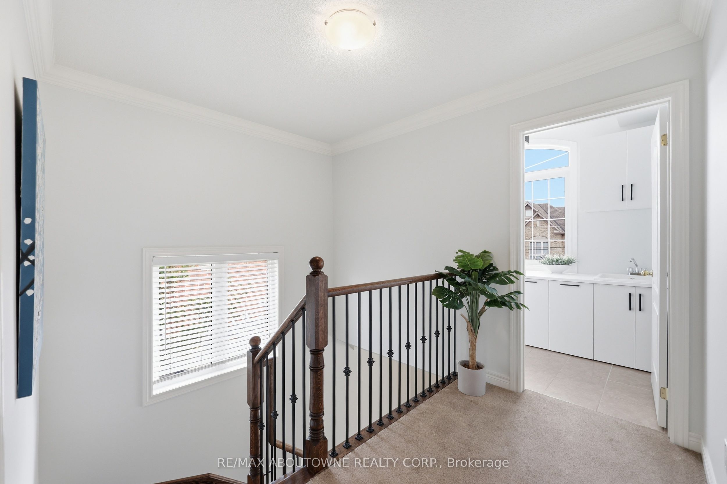 738 Fourth Line Property Photo 23