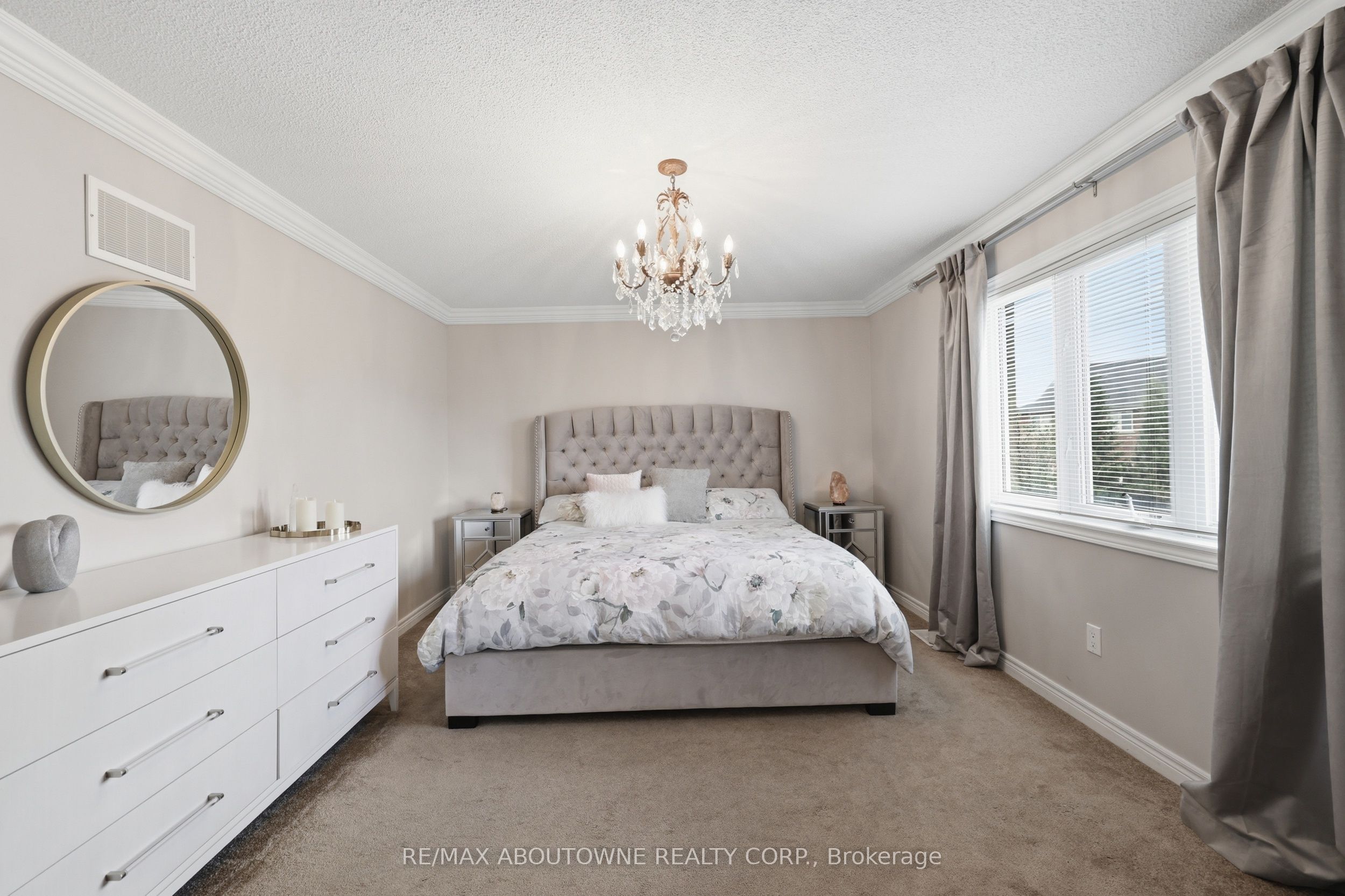 738 Fourth Line Property Photo 26