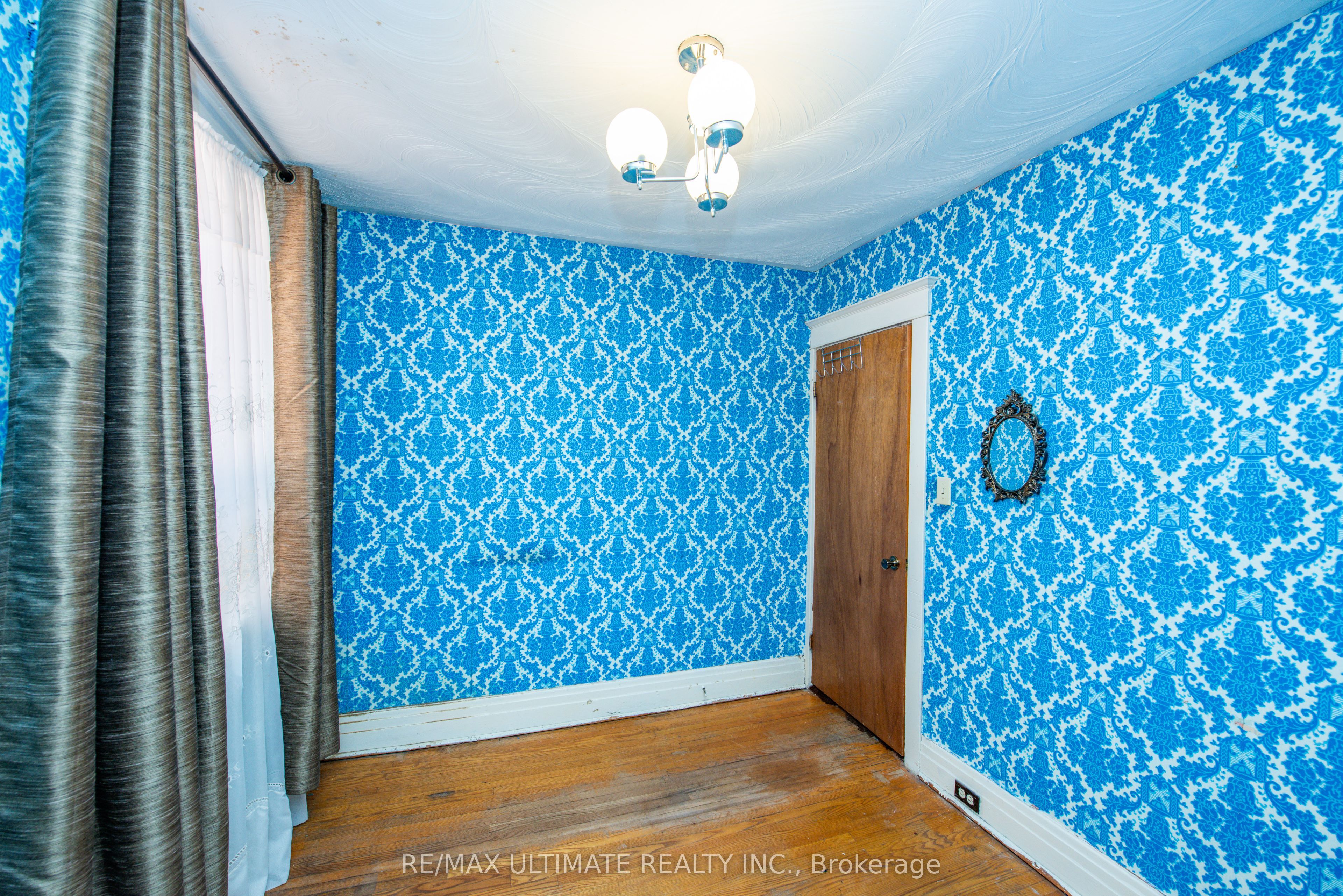 127 Salem Avenue Property Photo 28
