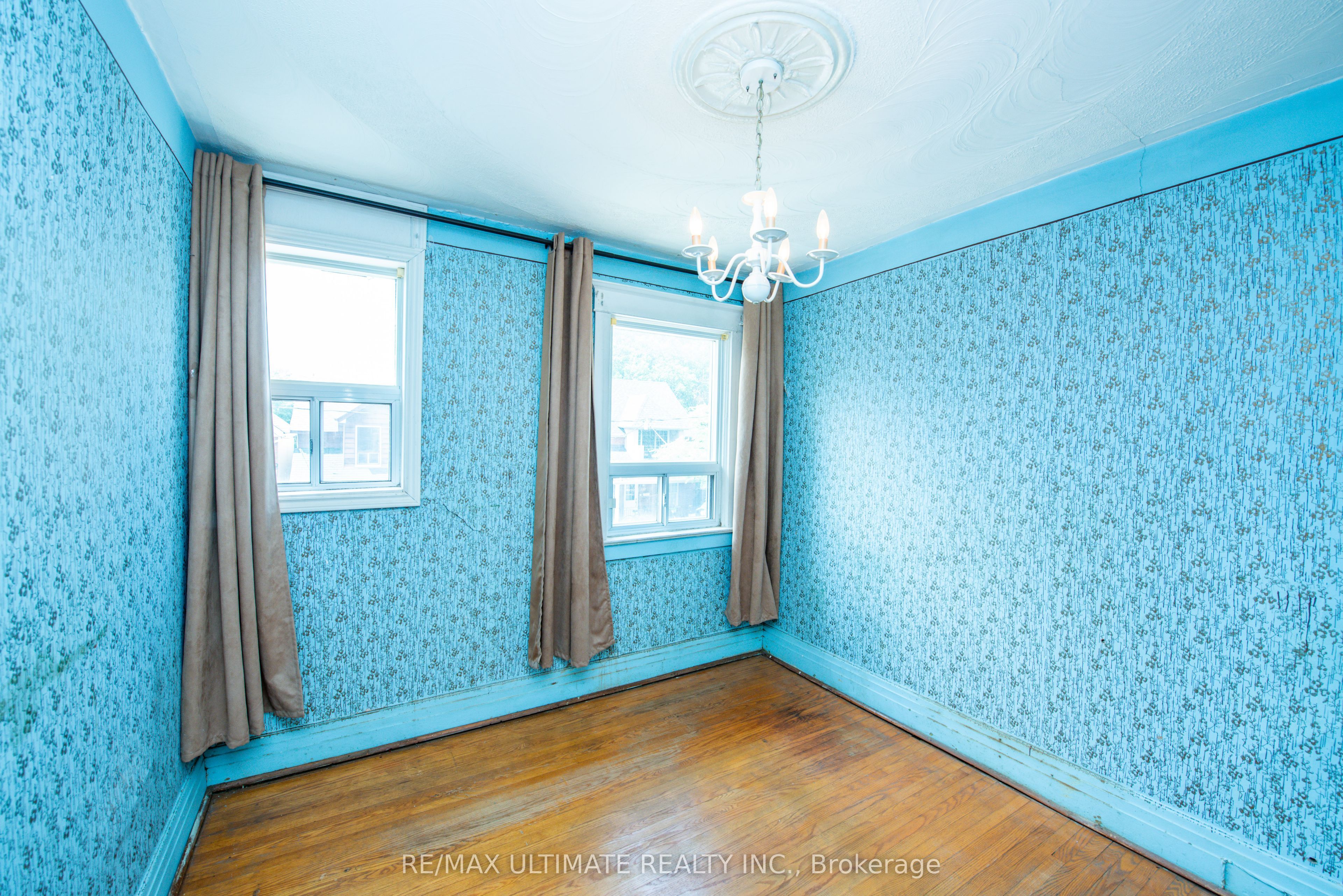 127 Salem Avenue Property Photo 33