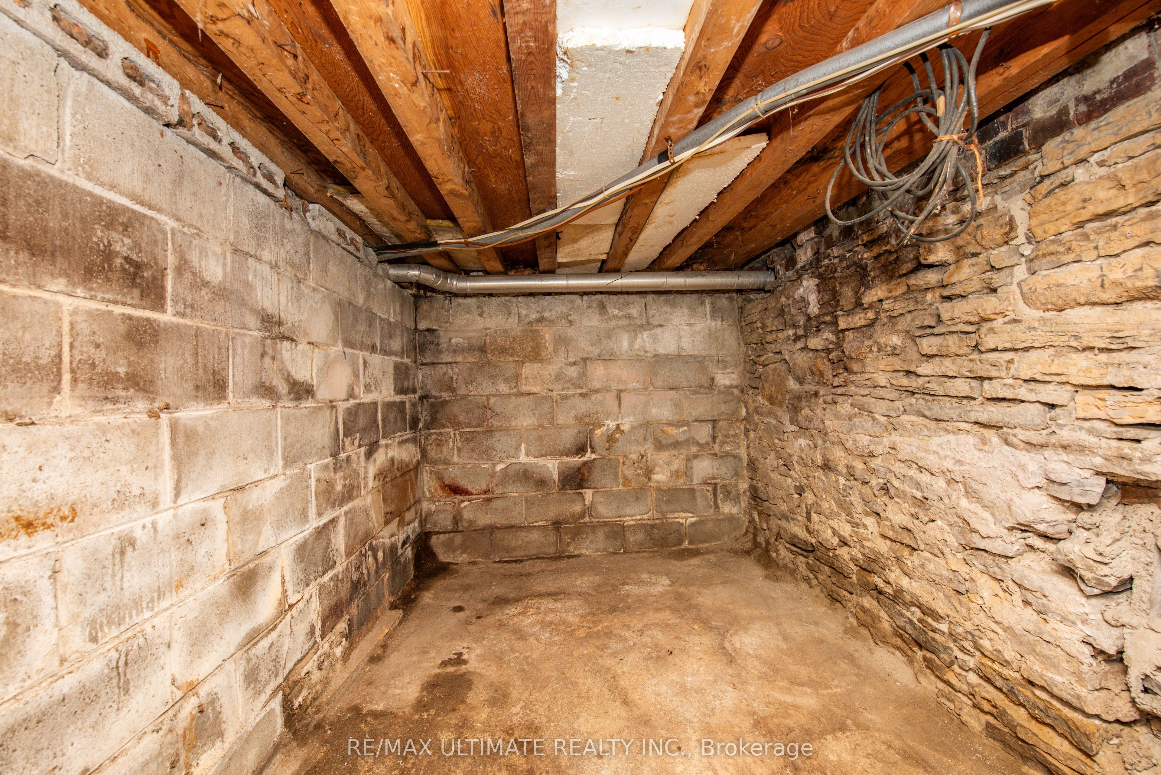 127 Salem Avenue Property Photo 34