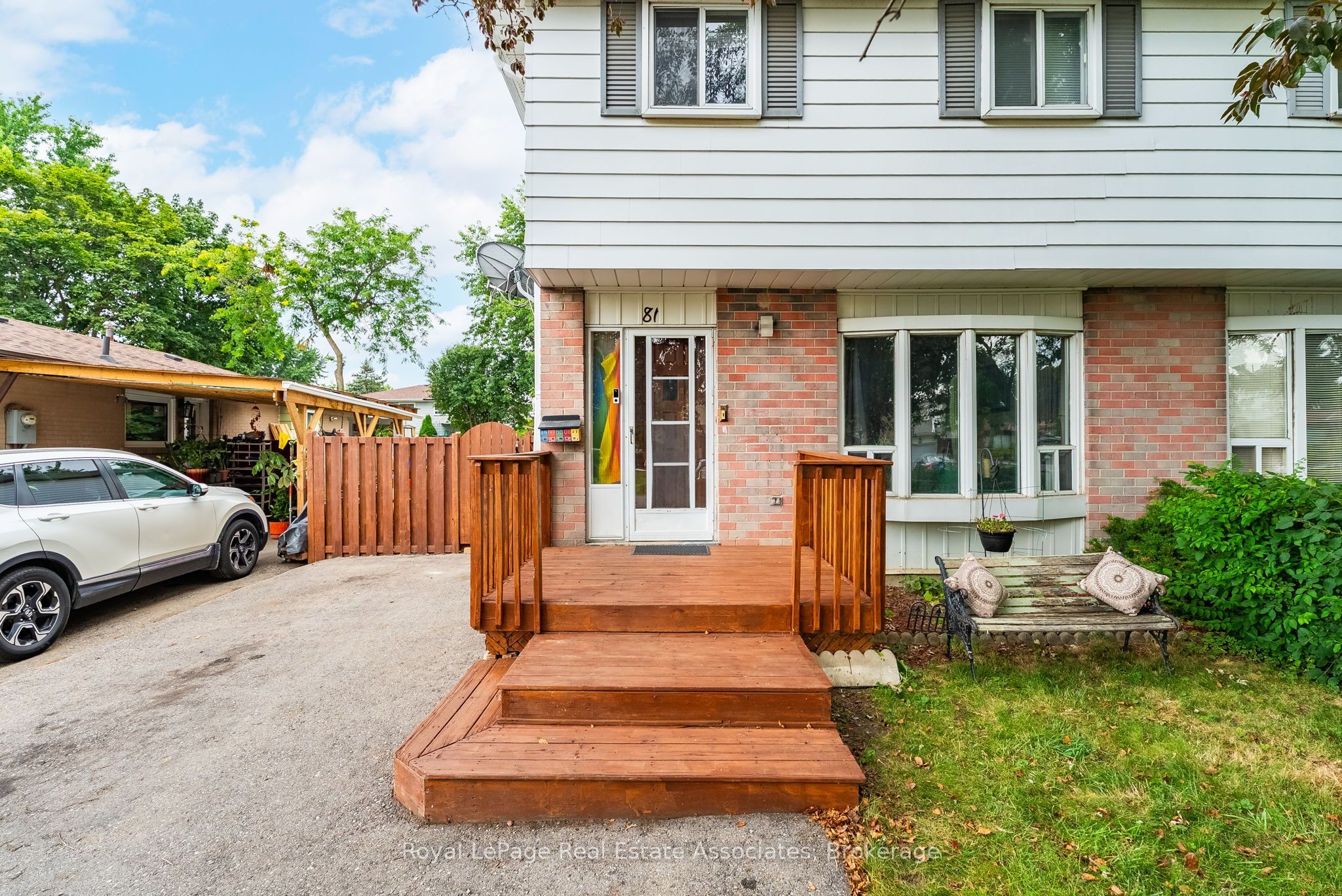 81 Glenmore Crescent Property Photo 2