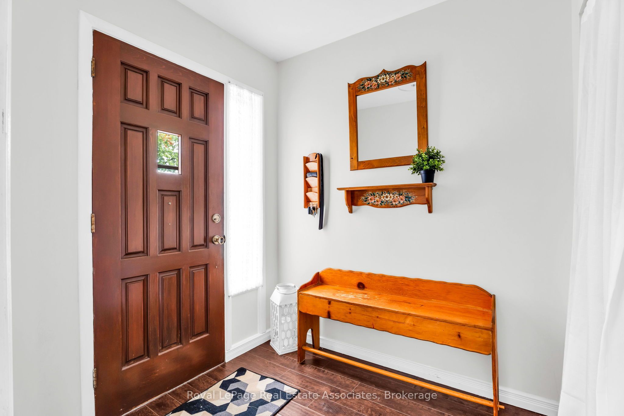 81 Glenmore Crescent Property Photo 3