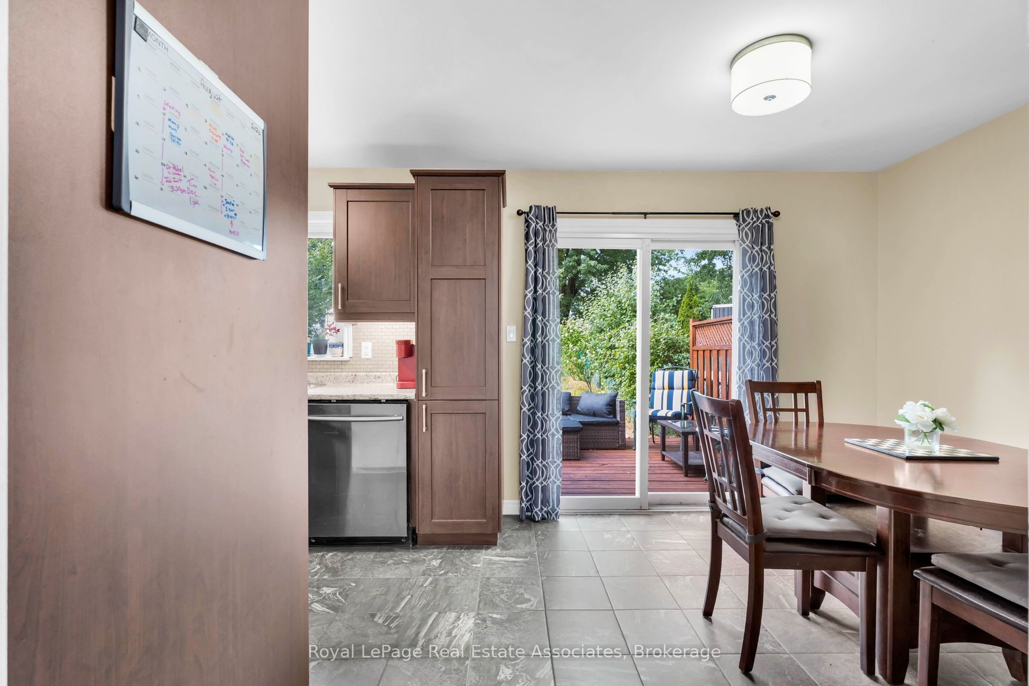81 Glenmore Crescent Property Photo 10