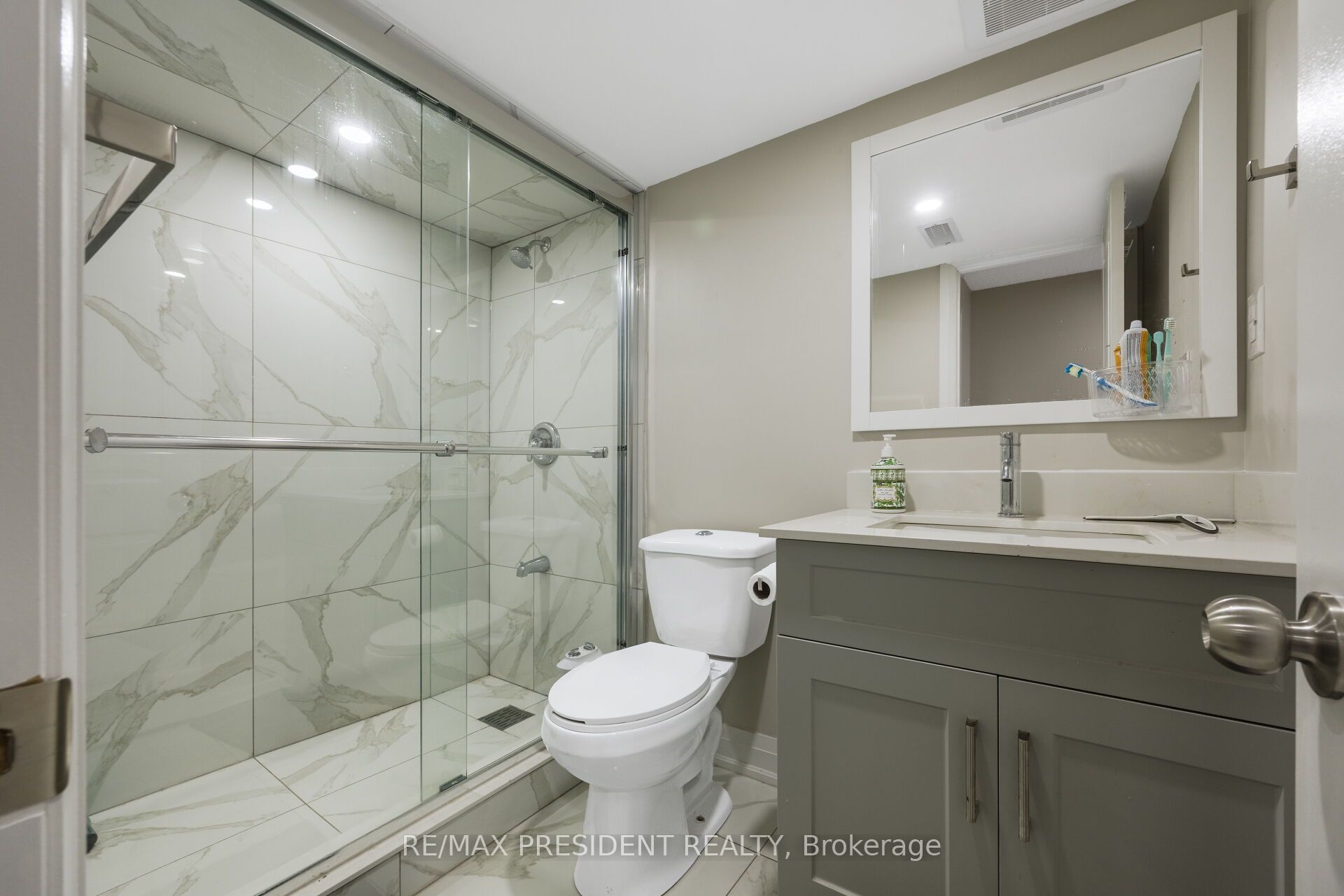 14 Baybrook Road Property Photo 45