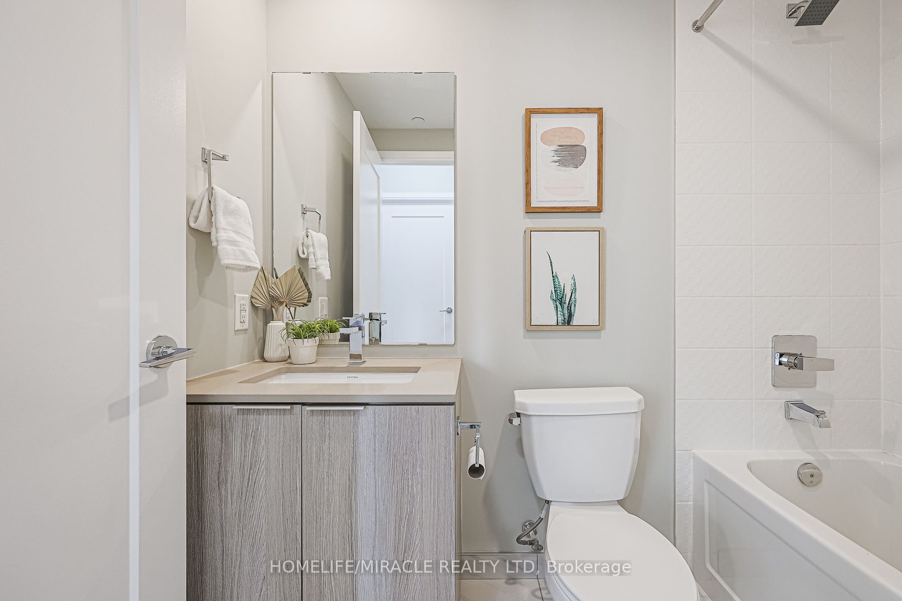 65 Annie Craig Drive 1110 Property Photo 33