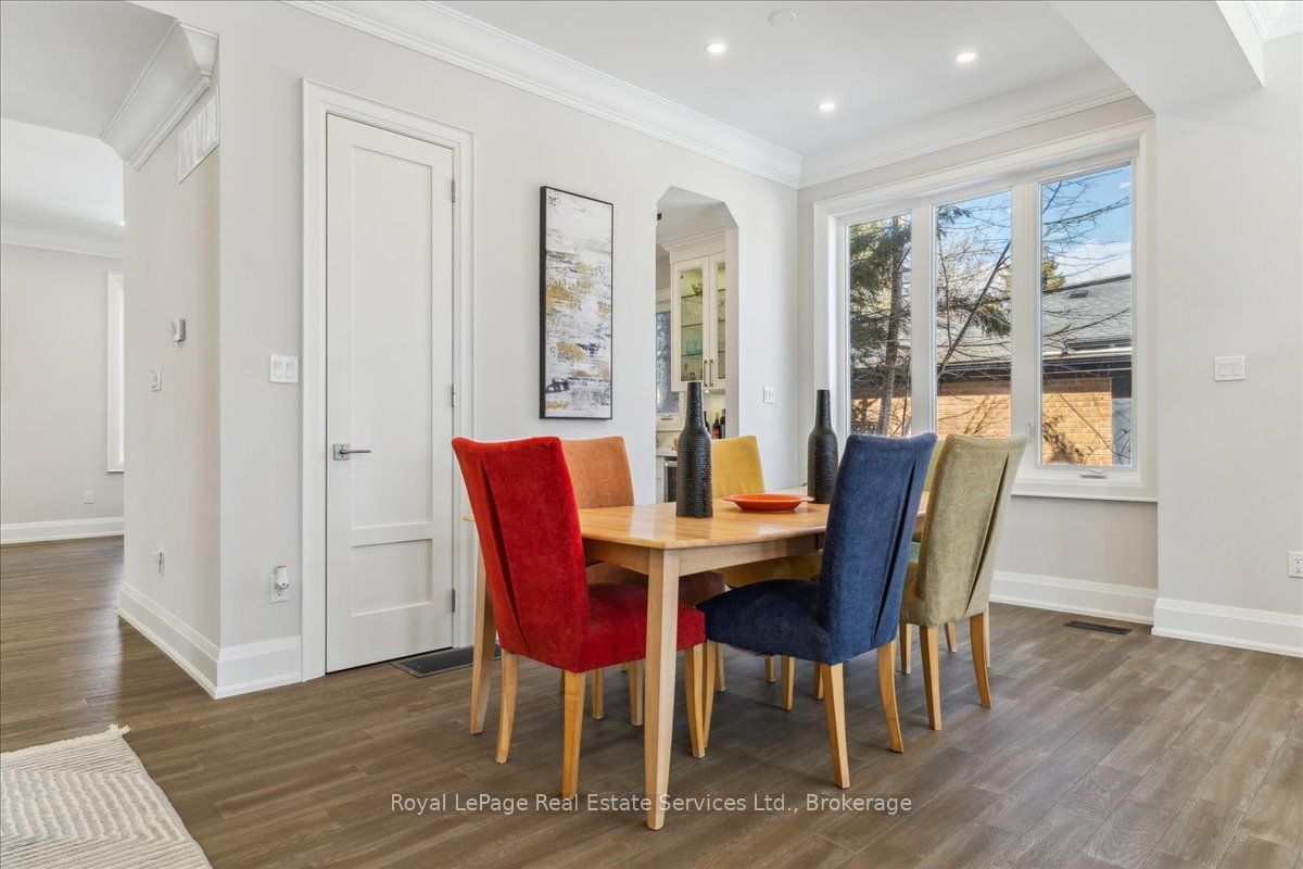 1211 Pinegrove Road Property Photo 8