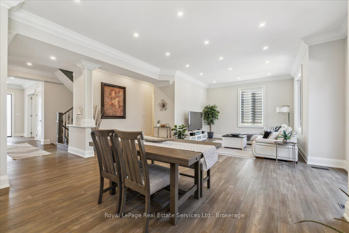 1211 Pinegrove Road Property Photo 12