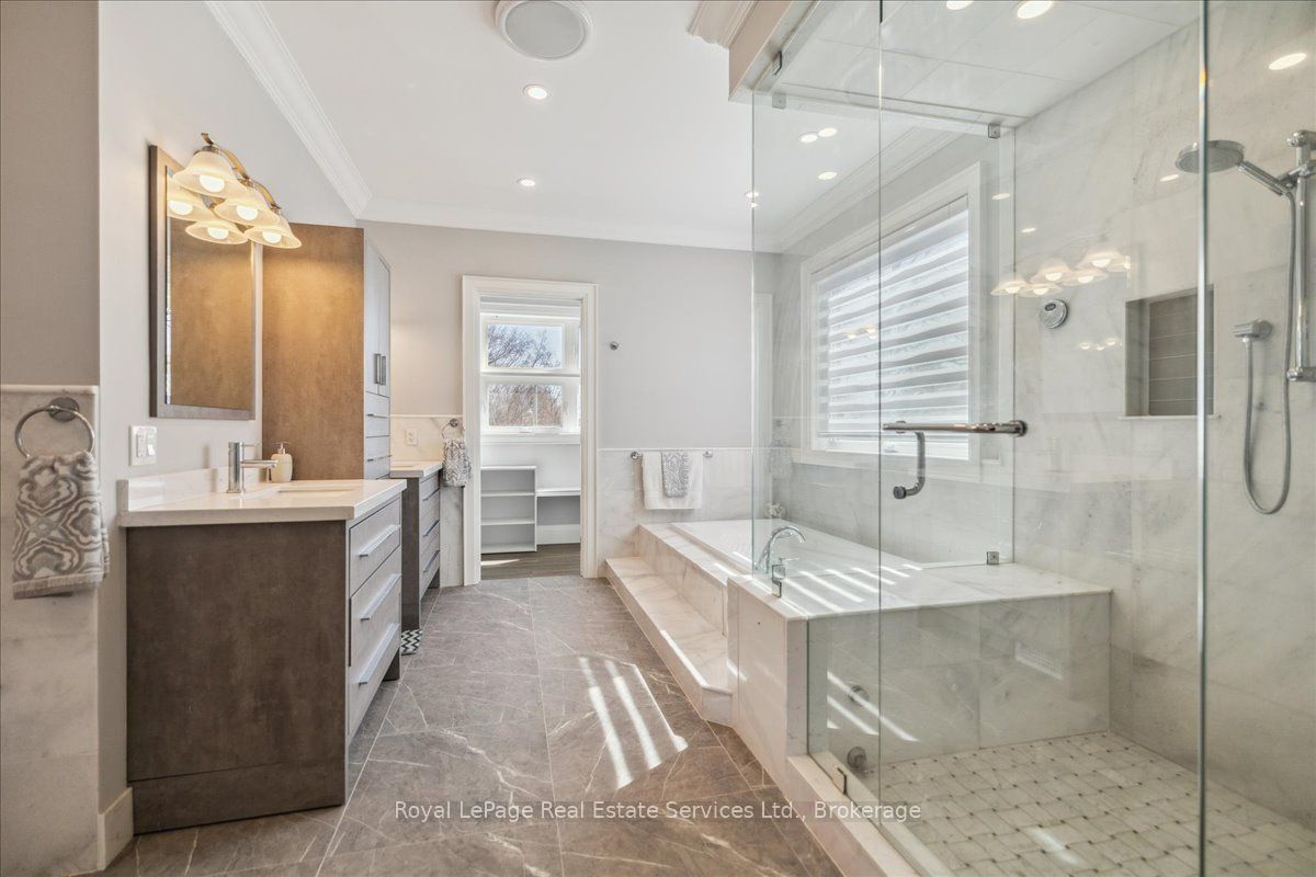 1211 Pinegrove Road Property Photo 17