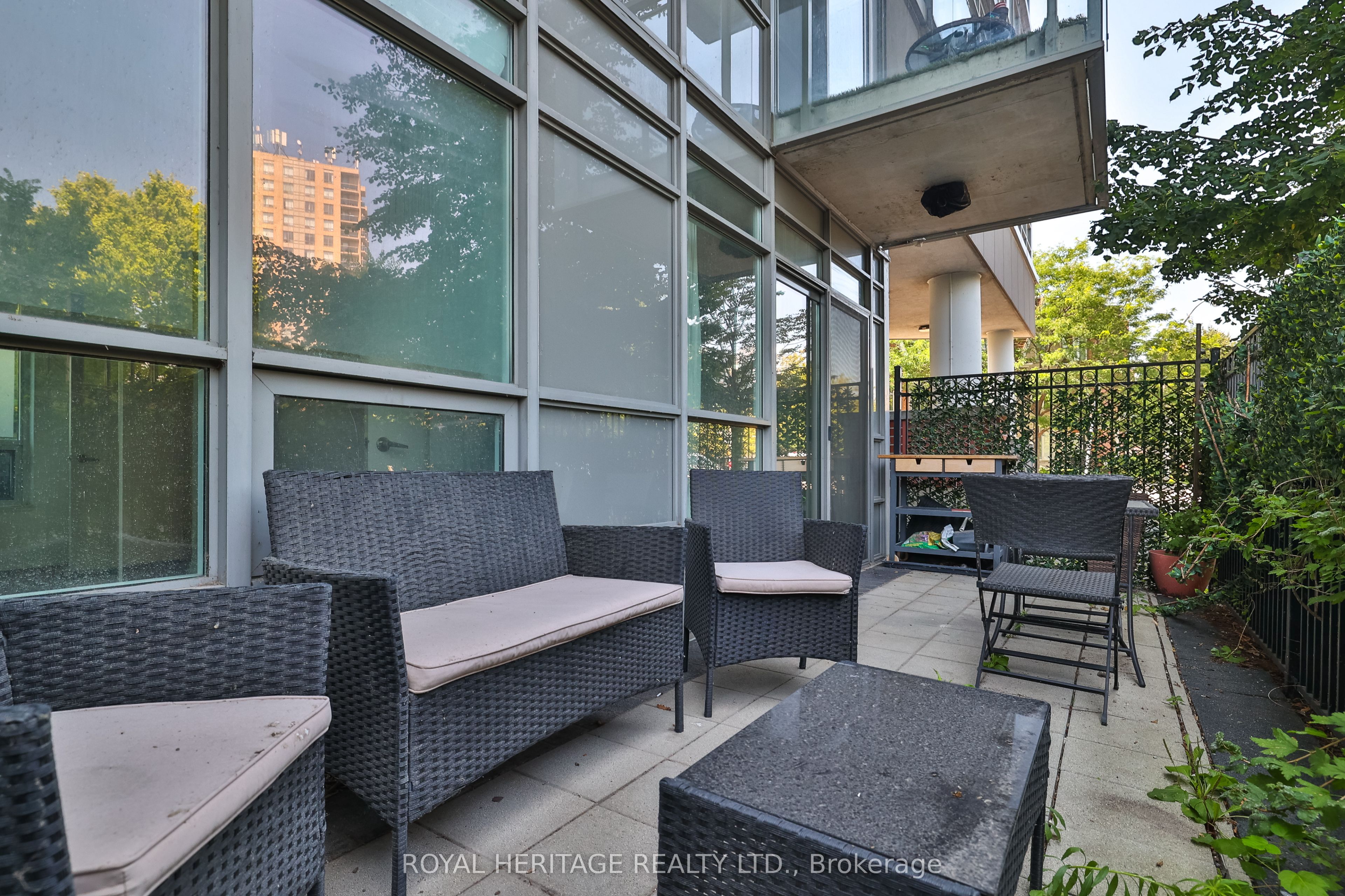 38 Joe Shuster Way 104 Property Photo 23