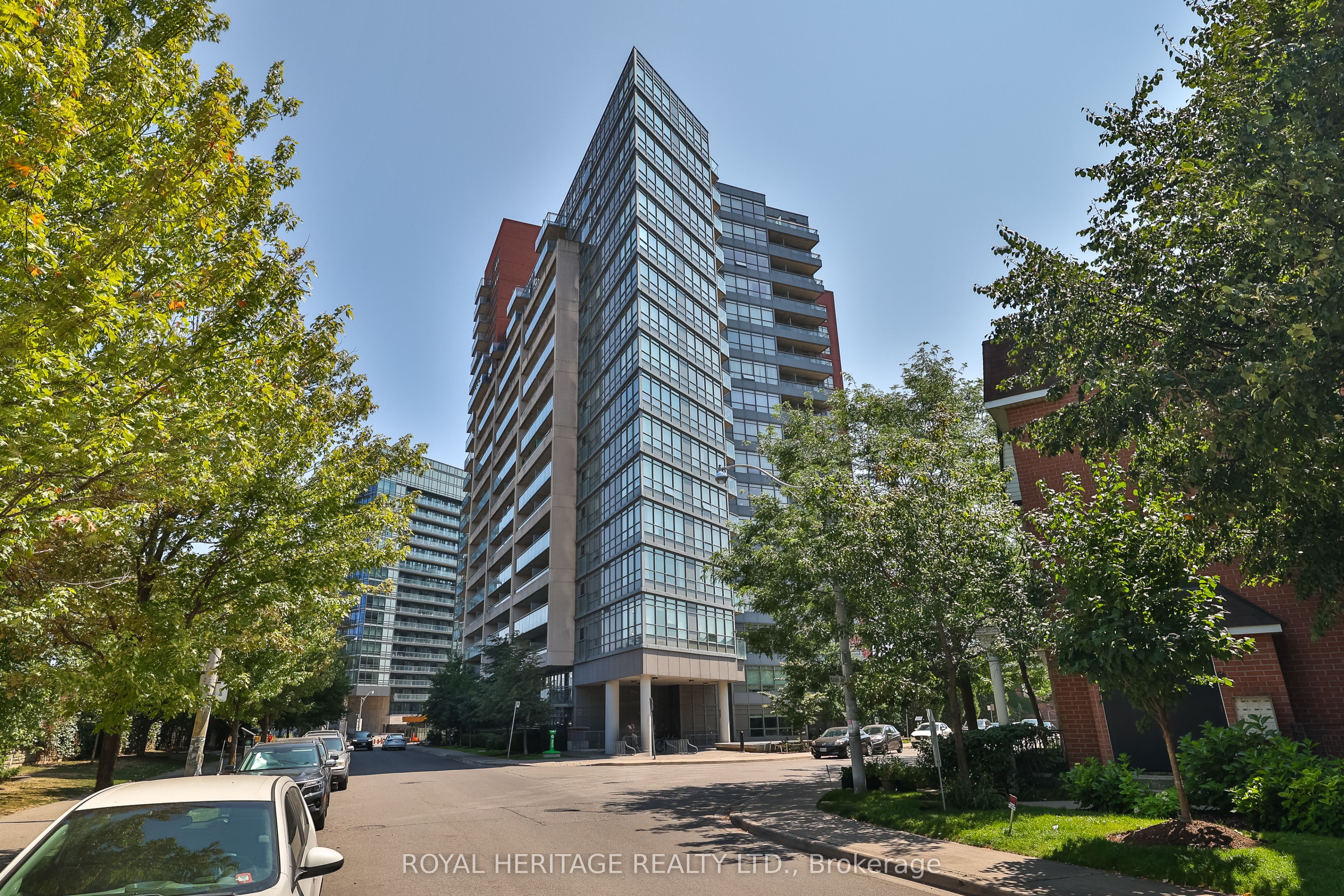 38 Joe Shuster Way 104 Property Photo 24