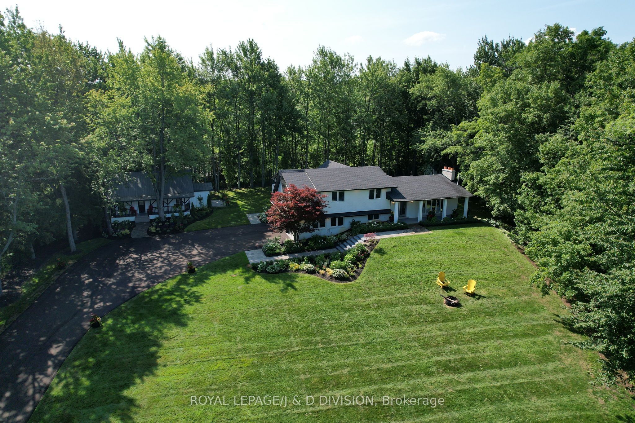 2340 Britannia Road Property Photo 1