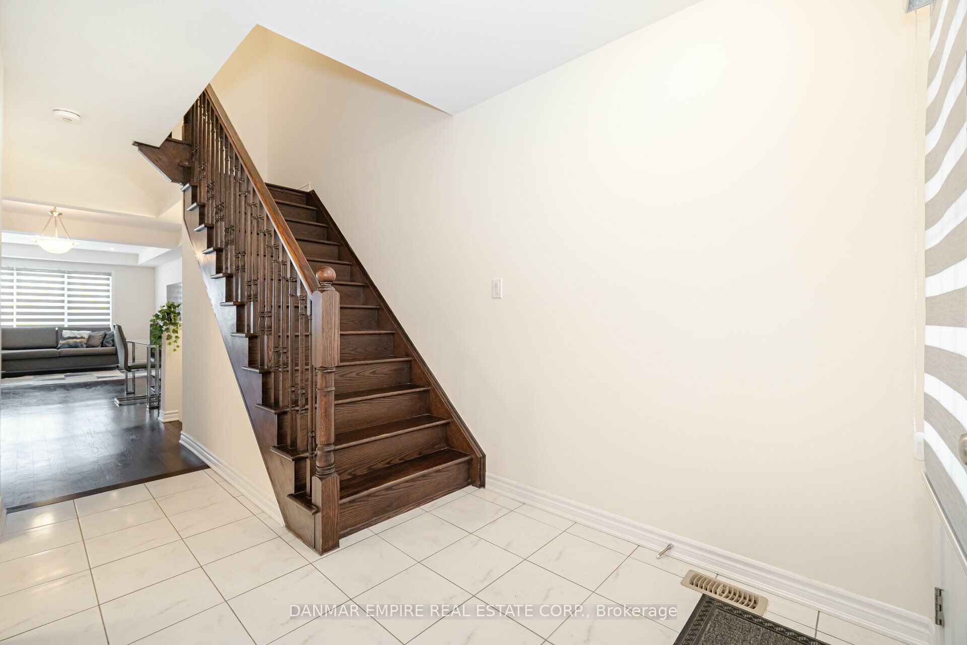 1000 Asleton Boulevard S 39 Property Photo 7