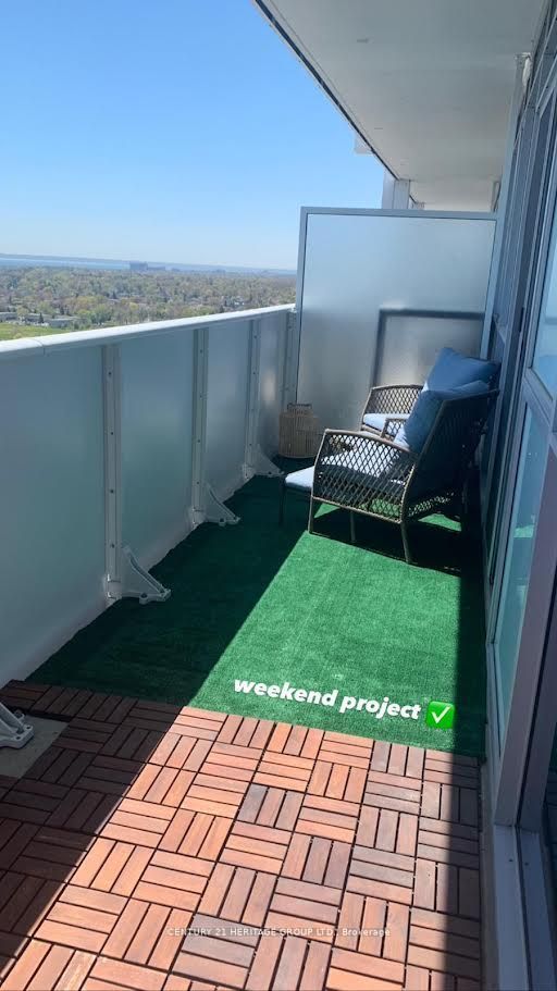 55 Speers Road 1706 Property Photo 13