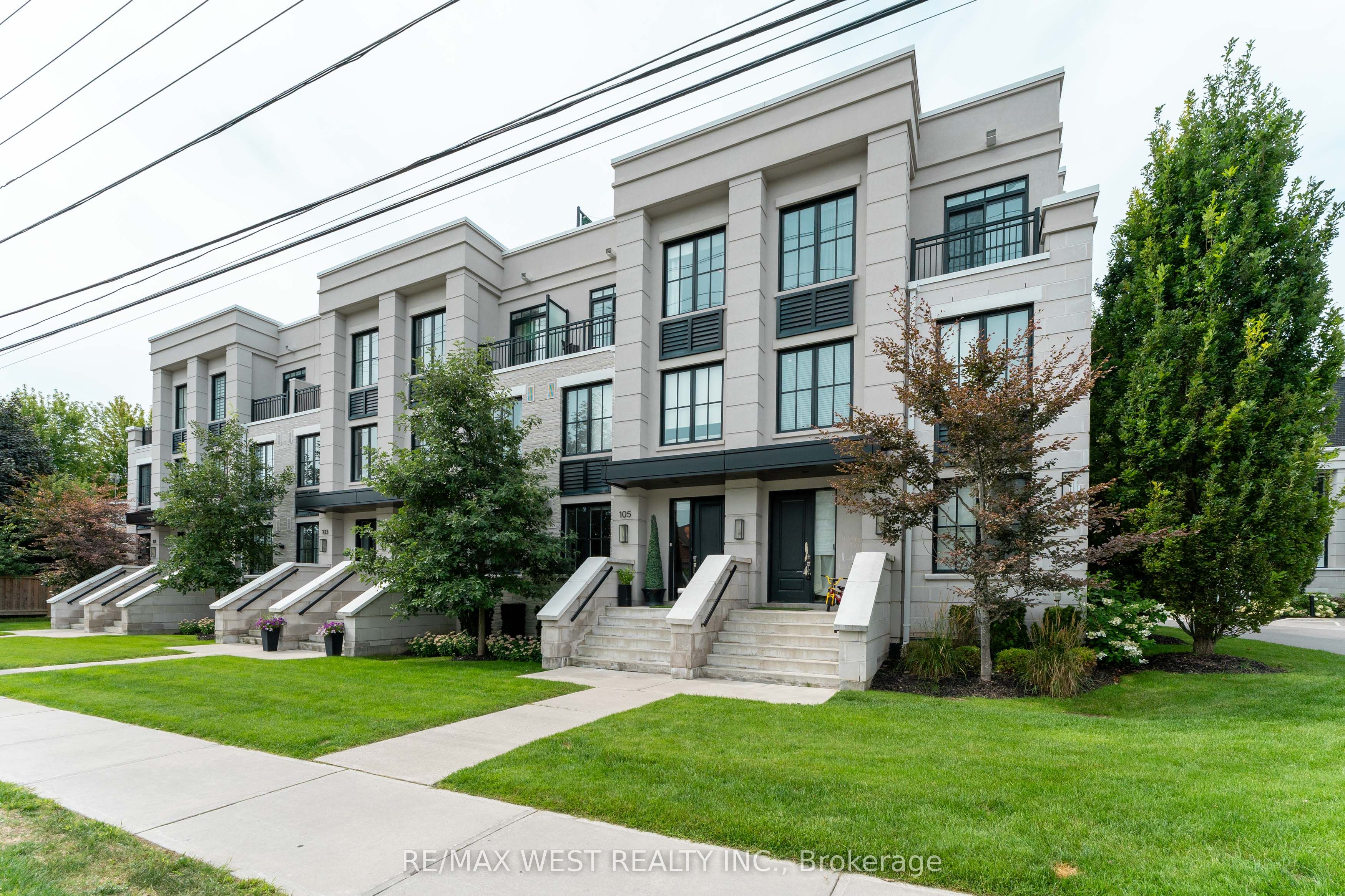 1180 Cawthra Road 105 Property Photo 1